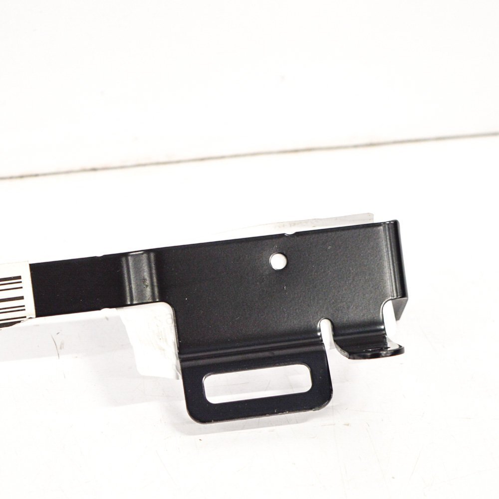 NEW MERCEDES BENZ E W212 LEFT SEAT FIRE EXTINGUISHER BRACKET A2129110100