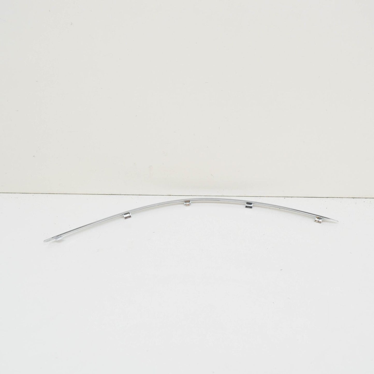 NEW MB B W245 REAR RIGHT BUMPER CHROME MOULDING TRIM A1698851674 ORIGINAL