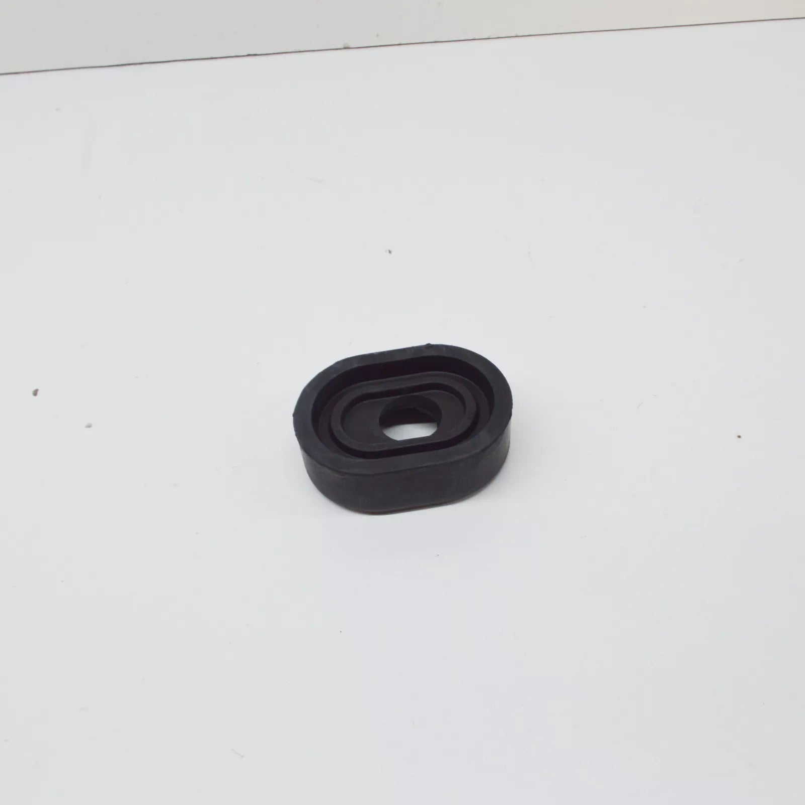 NEW VOLKSWAGEN BEETLE 9C STEERING RACK SEAL 1J0422187A ORIGINAL