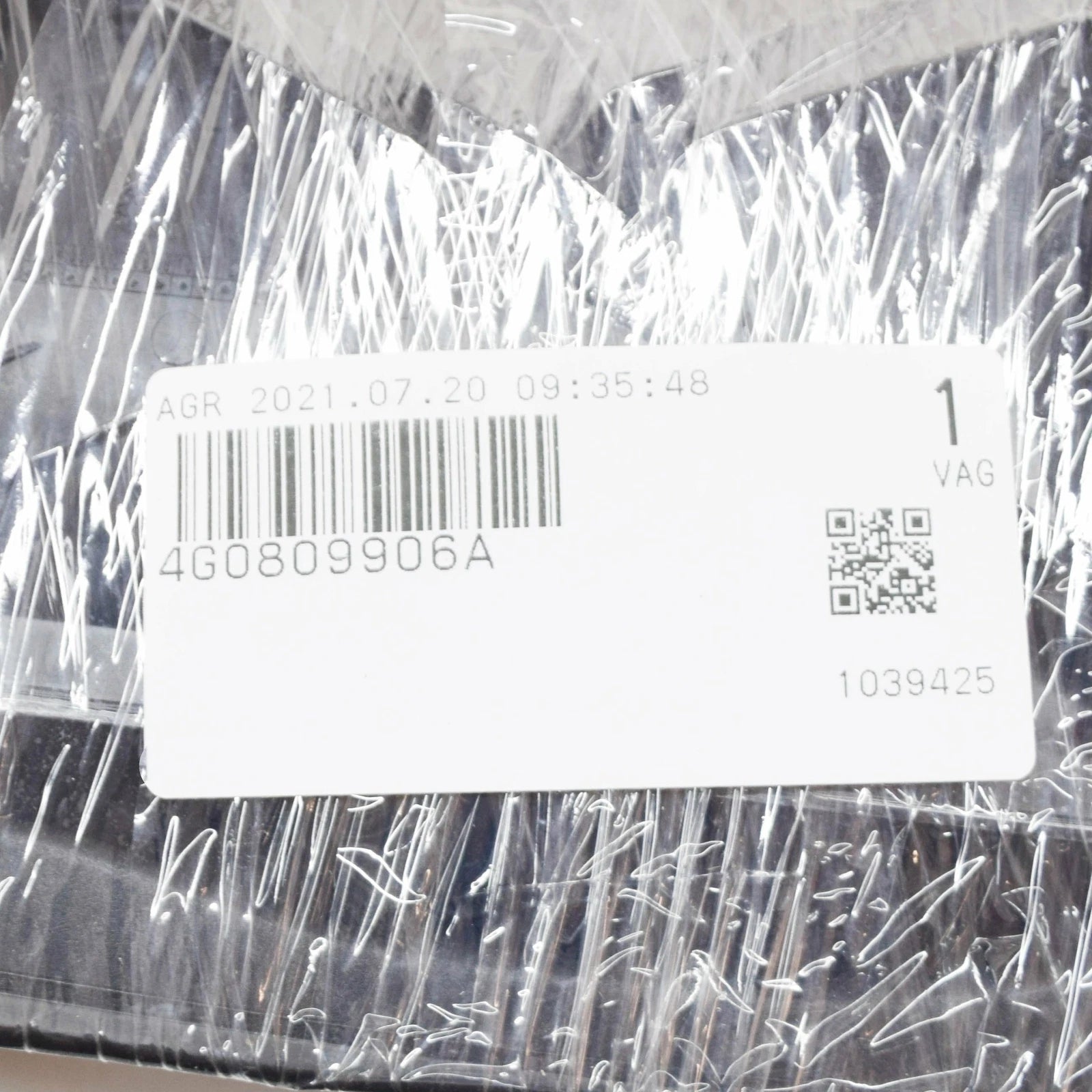 NEW AUDI A6 C7 FUEL FILLER FLAP INSERT 4G0809906A