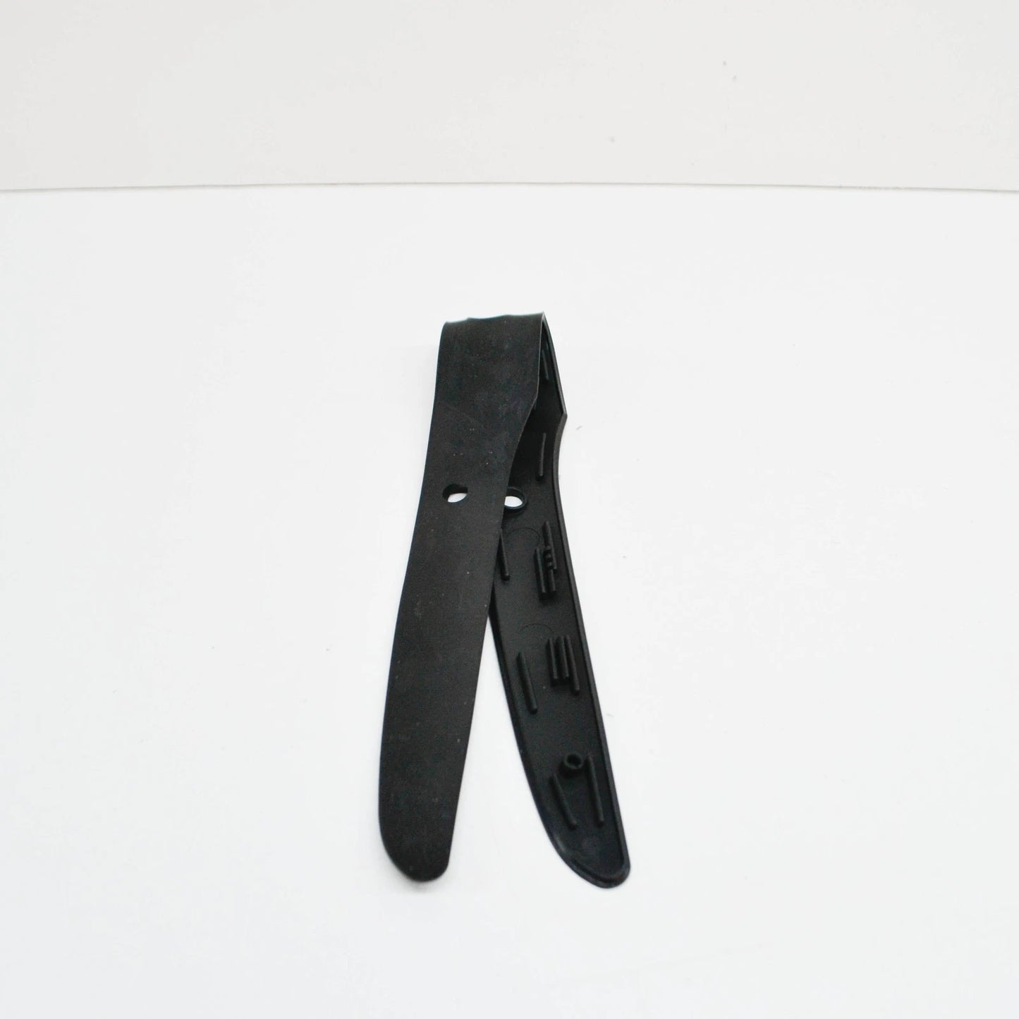 NEW BMW Z3 COUPE E36 TRUNK LID GRIP GASKET 51227026400 7026400 ORIGINAL