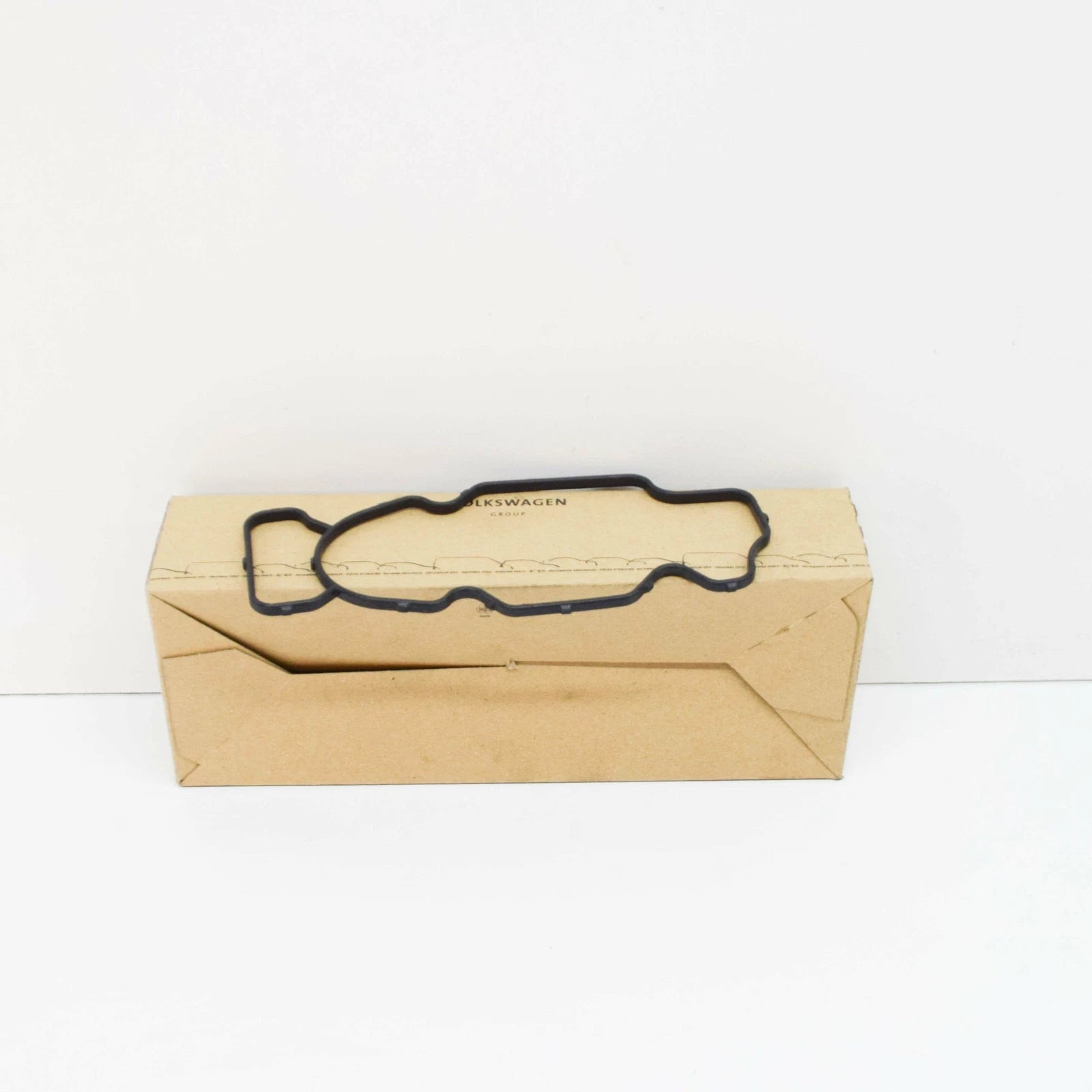 NEW AUDI A8 D3 ENGINE COOLANT REGULATOR SEAL 07D121091E