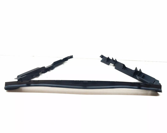 NEW MERCEDES-BENZ C W205 AMG RADIATOR AIR DUCT UPPER BAFFLE A2055052530