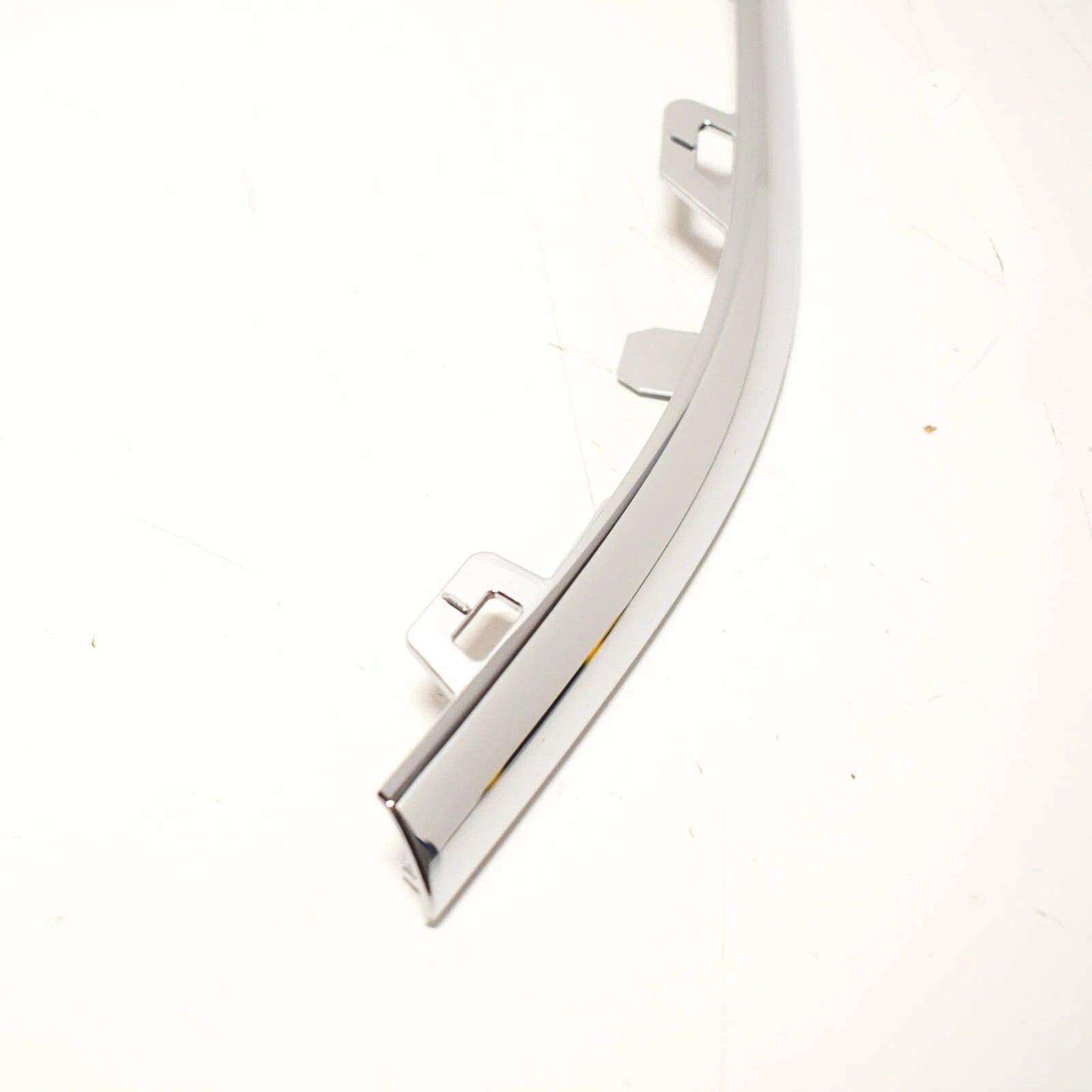 NEW VW PASSAT B7 R-LINE FRONT BUMPER LEFT VENT GRILLE TRIM 3AA853763C2ZZ