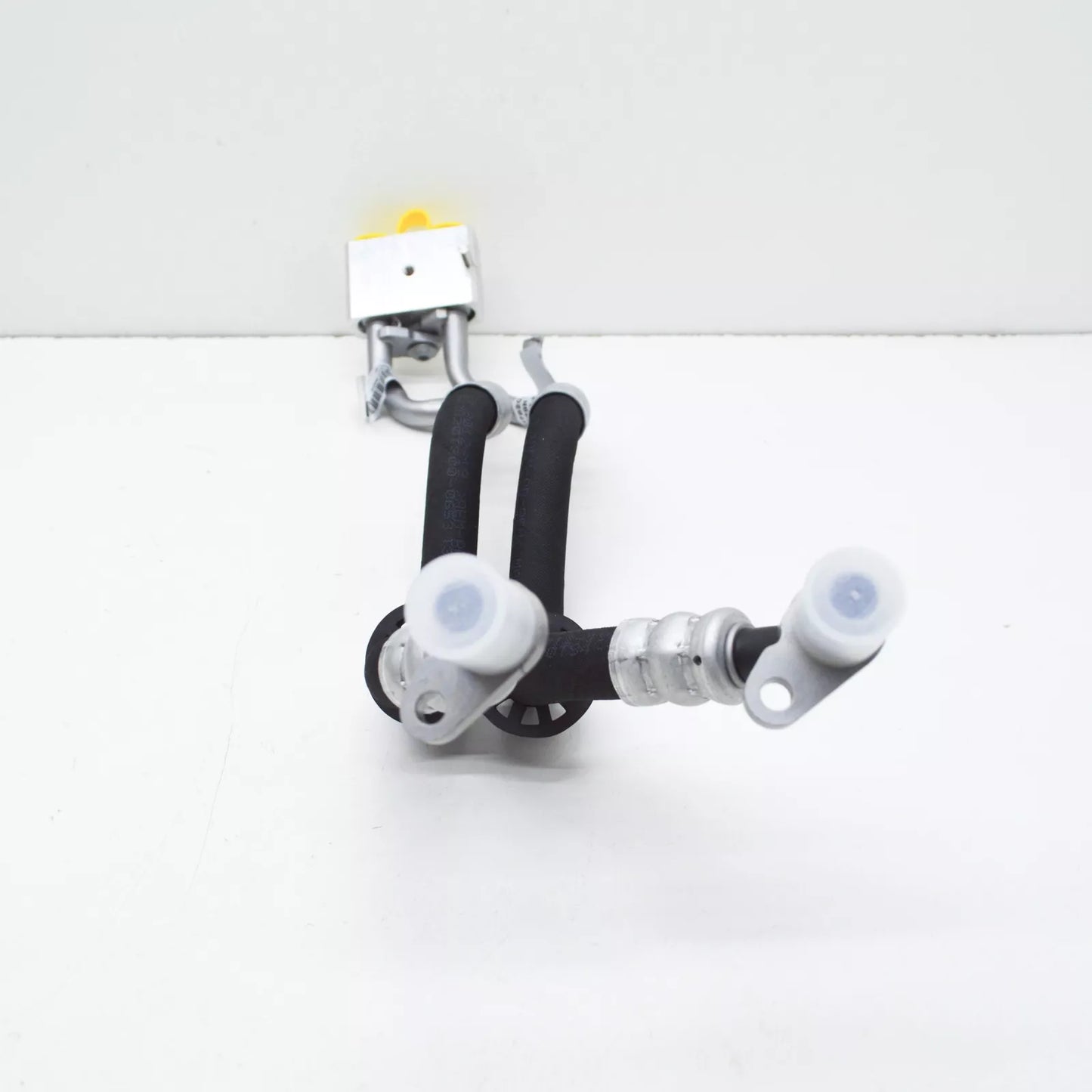 NEW VW TIGUAN AD AUTOMATIC TRANSMISSION OIL COOLER HOSE 5QF317820A