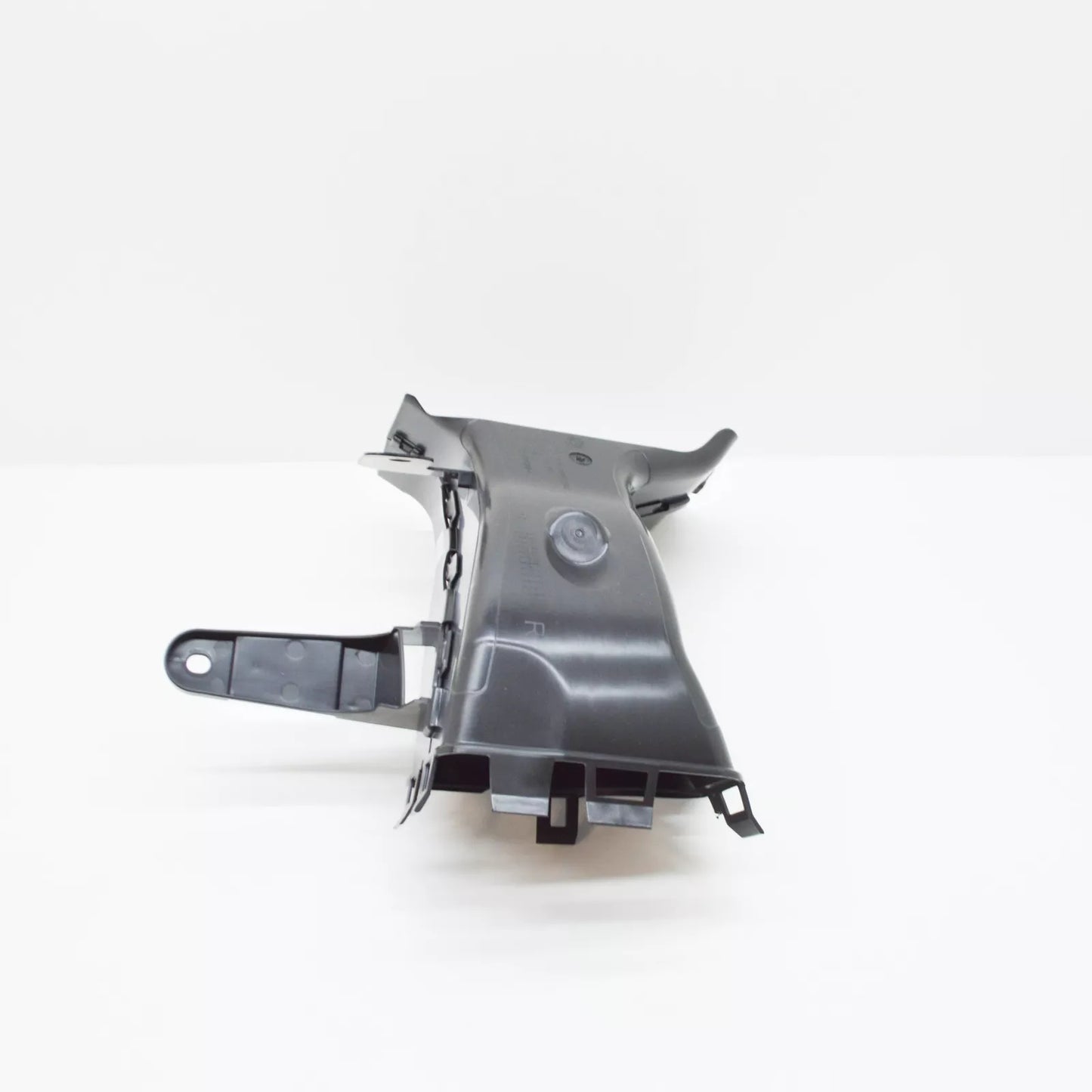 NEW BMW X6G 06 FRONT RIGHT AIR DUCT INTAKE PIPE 51748070234 8070234 2021