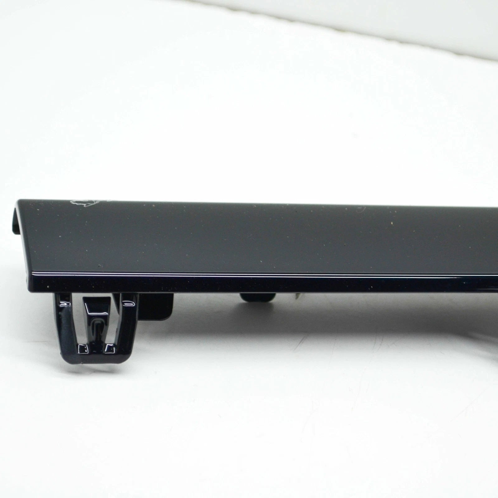 NEW MERCEDES-BENZ GLC COUPE C253 RIGHT SISE MEMBER MOLDING A2536986400