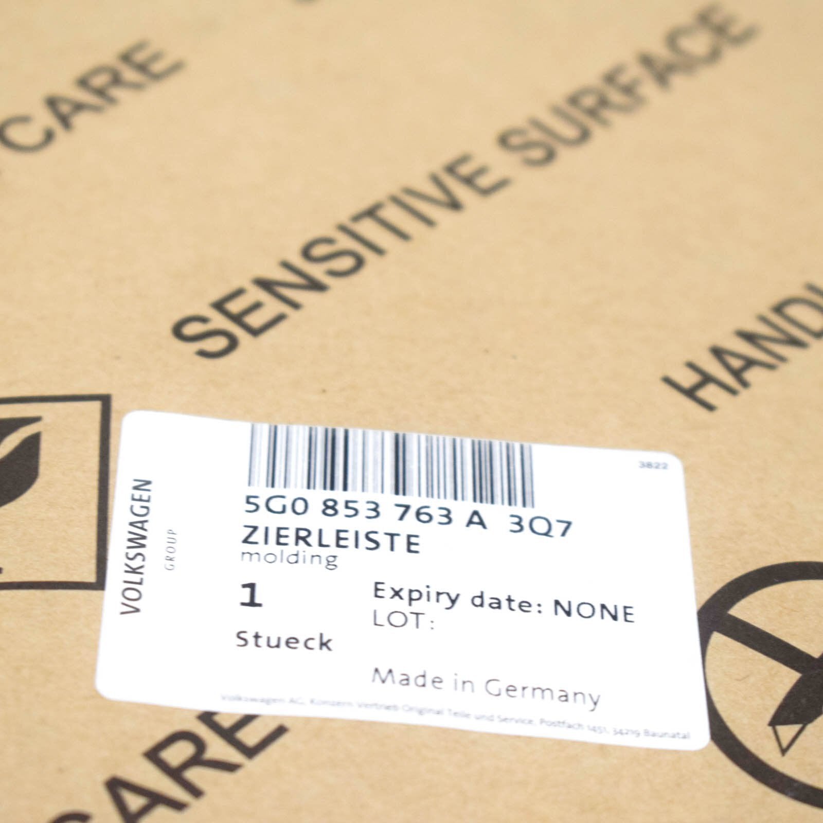 NEW VOLKSWAGEN GOLF MK7 FRONT LEFT GRILLE TRIM 5G0853763A3Q7 ORIGINAL