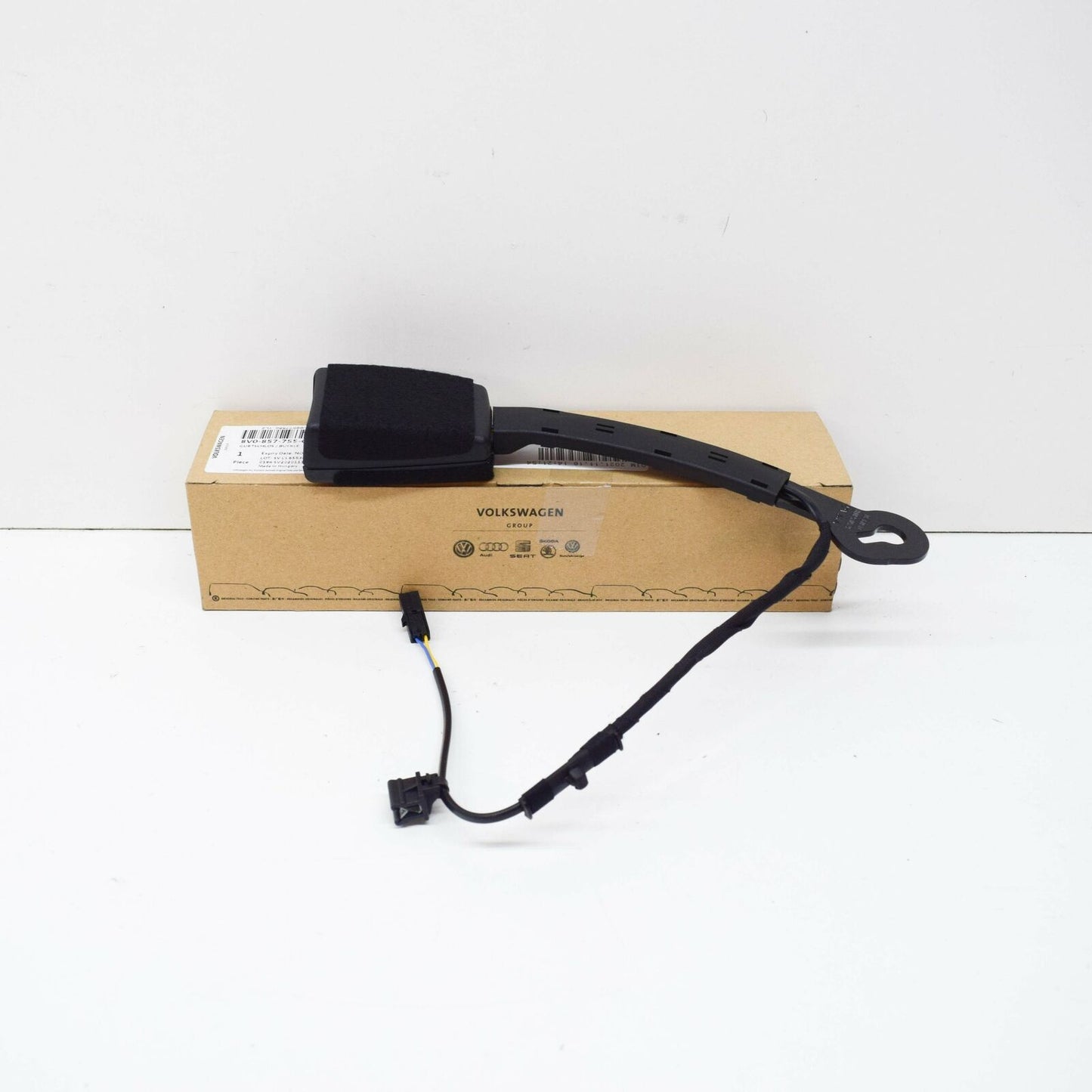 NEW AUDI A3 S3 8V FRONT LEFT SEAT BELT BUCKLE LATCH RHD 8V0857755GYLZ ORIGINAL