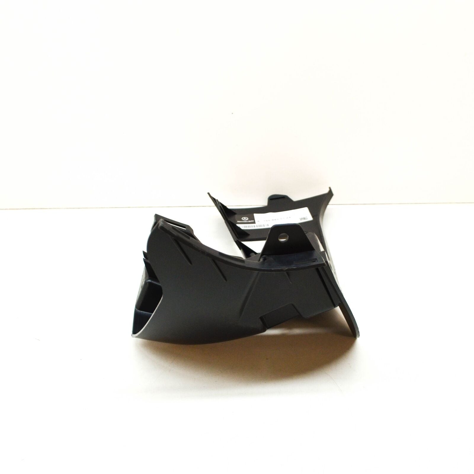 NEW MERCEDES-BENZ M-CLASS W166 FRONT BUMPER RIGHT BRACKET A1668850124 ORIGINAL