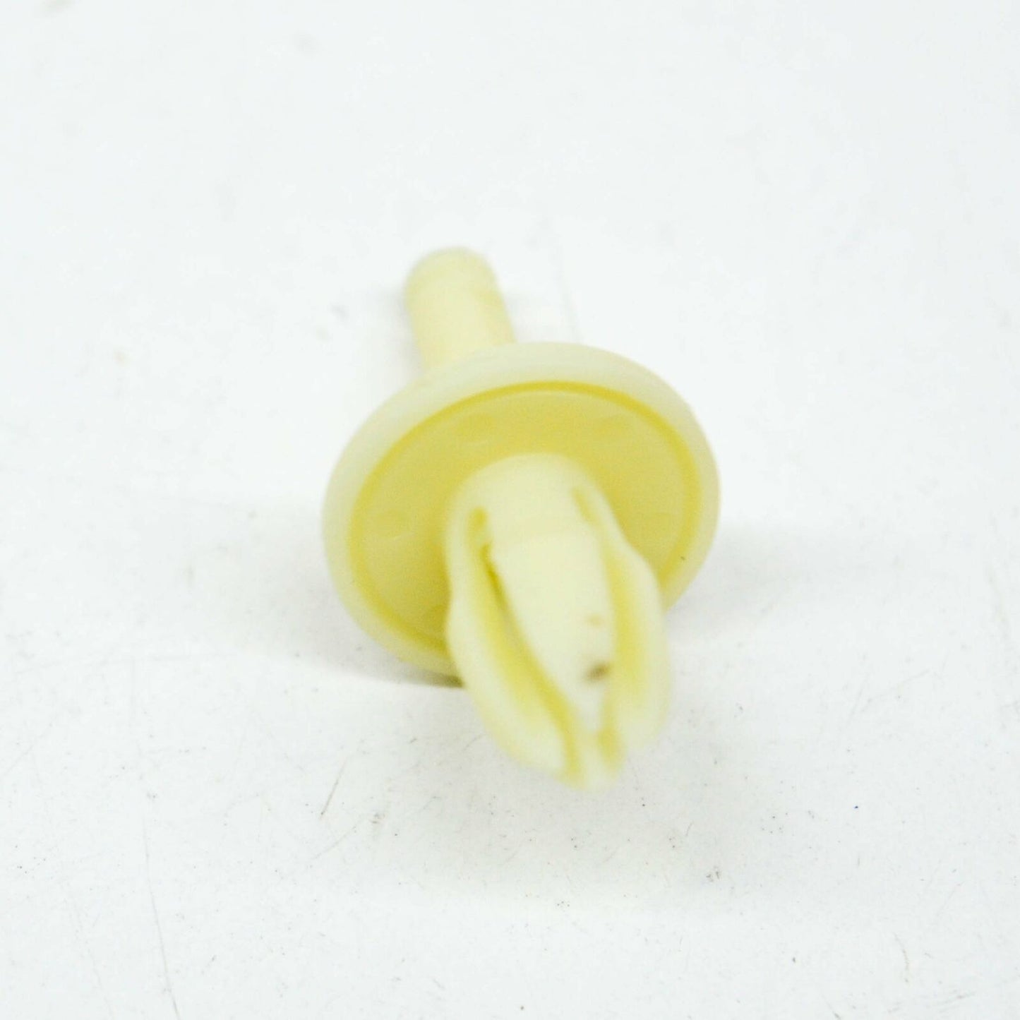 new volkswagen golf mk6 5k regulating mounting clip 5k0837975a original