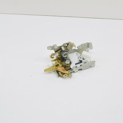 NEW MERCEDES-BENZ VITO 638 REAR SWIVEL DOOR LOCK A9017201135 ORIGINAL