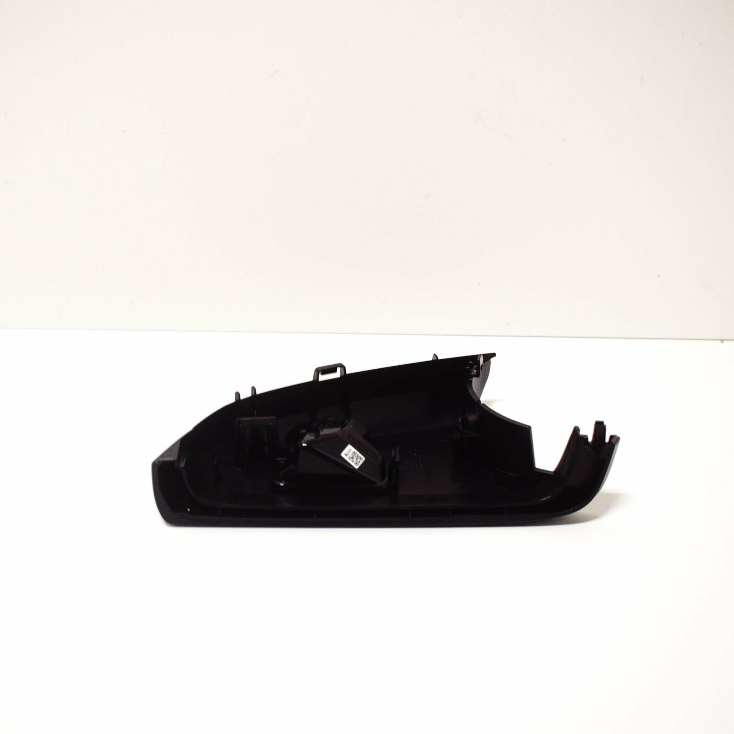 NEW MERCEDES-BENZ C-CLASS W205 LEFT WING MIRROR LOWER COVER A2048100115 ORIGINAL