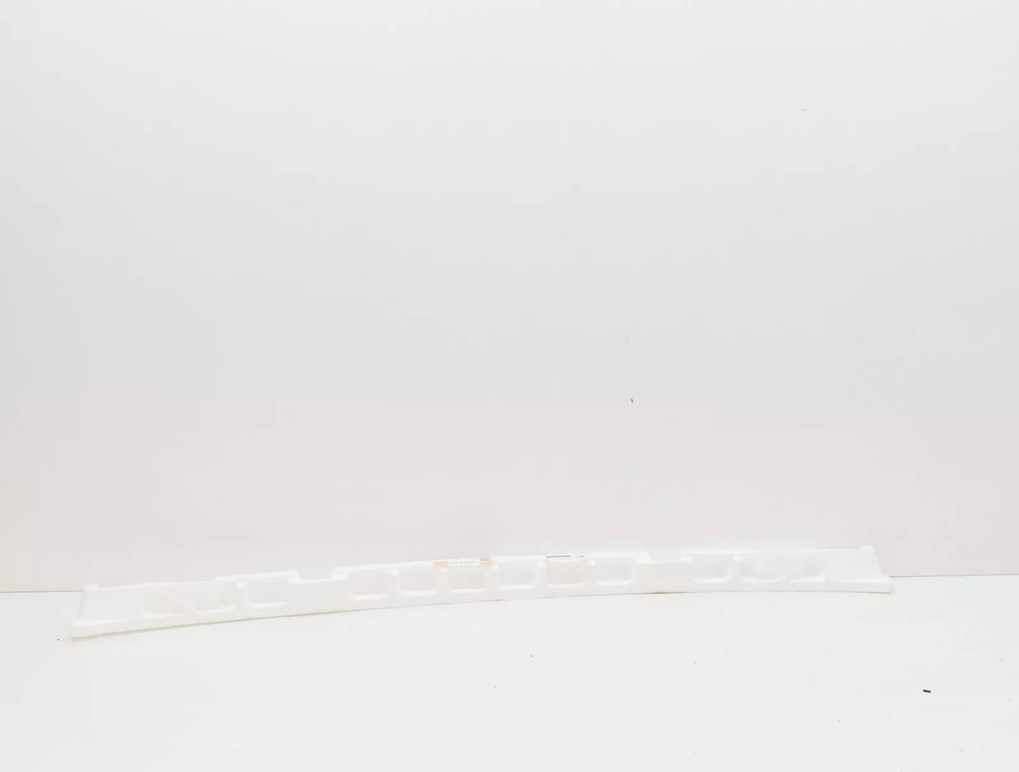 NEW BMW 5 E39 REAR BUMPER INSERT 51128174878 8174878 ORIGINAL