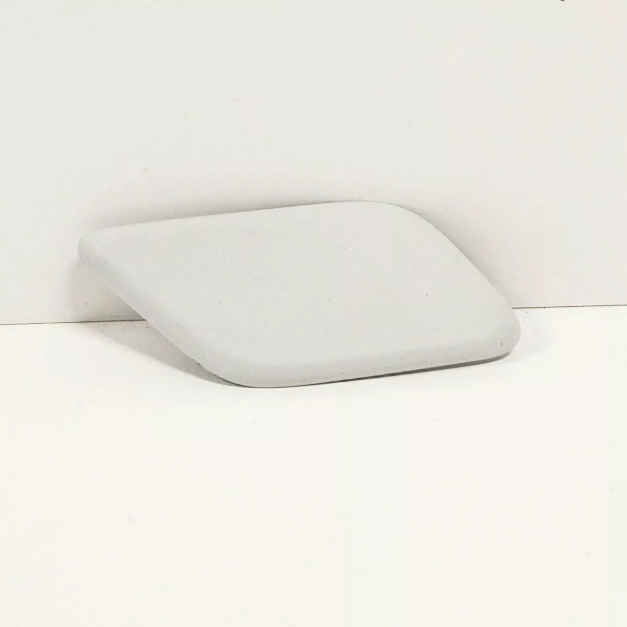 NEW VOLKSWAGEN TIGUAN MK1 RIGHT HEADLIGHT WASHER COVER 5N0955110GRU 2010