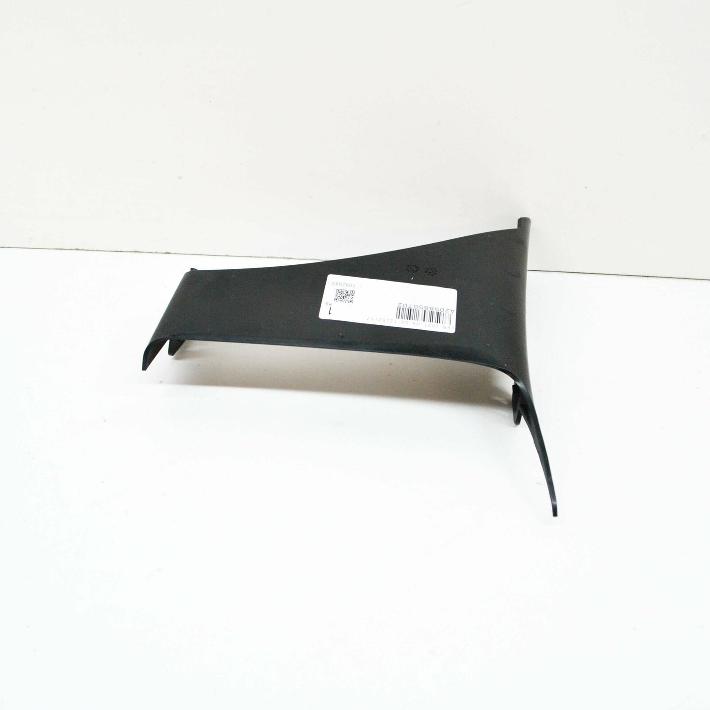 NEW MERCEDES BENZ C W205 FRONT LEFT BUMPER COVER TRIM A2058856702 ORIGINAL