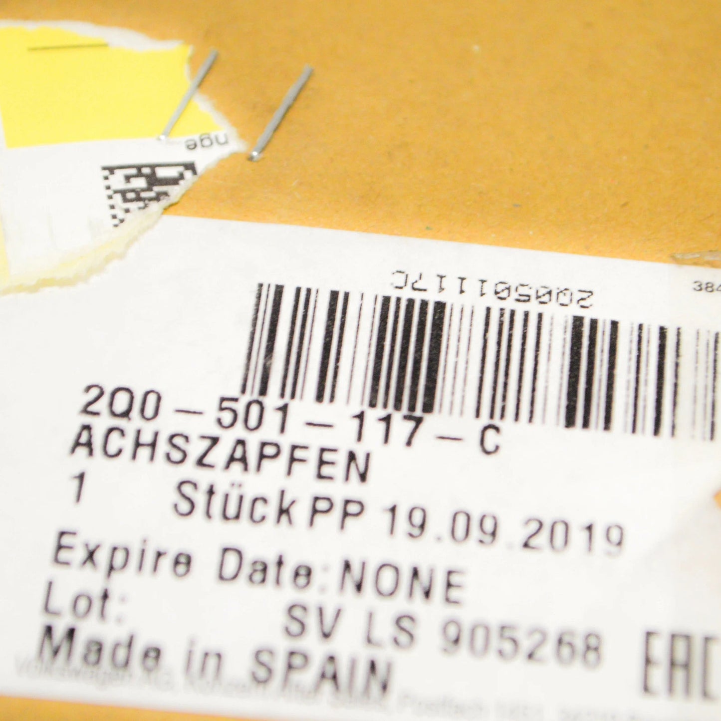 NEW VOLKSWAGEN POLO 6R REAR AXLE BEAM PIVOT STUB AXLE 2Q0501117C