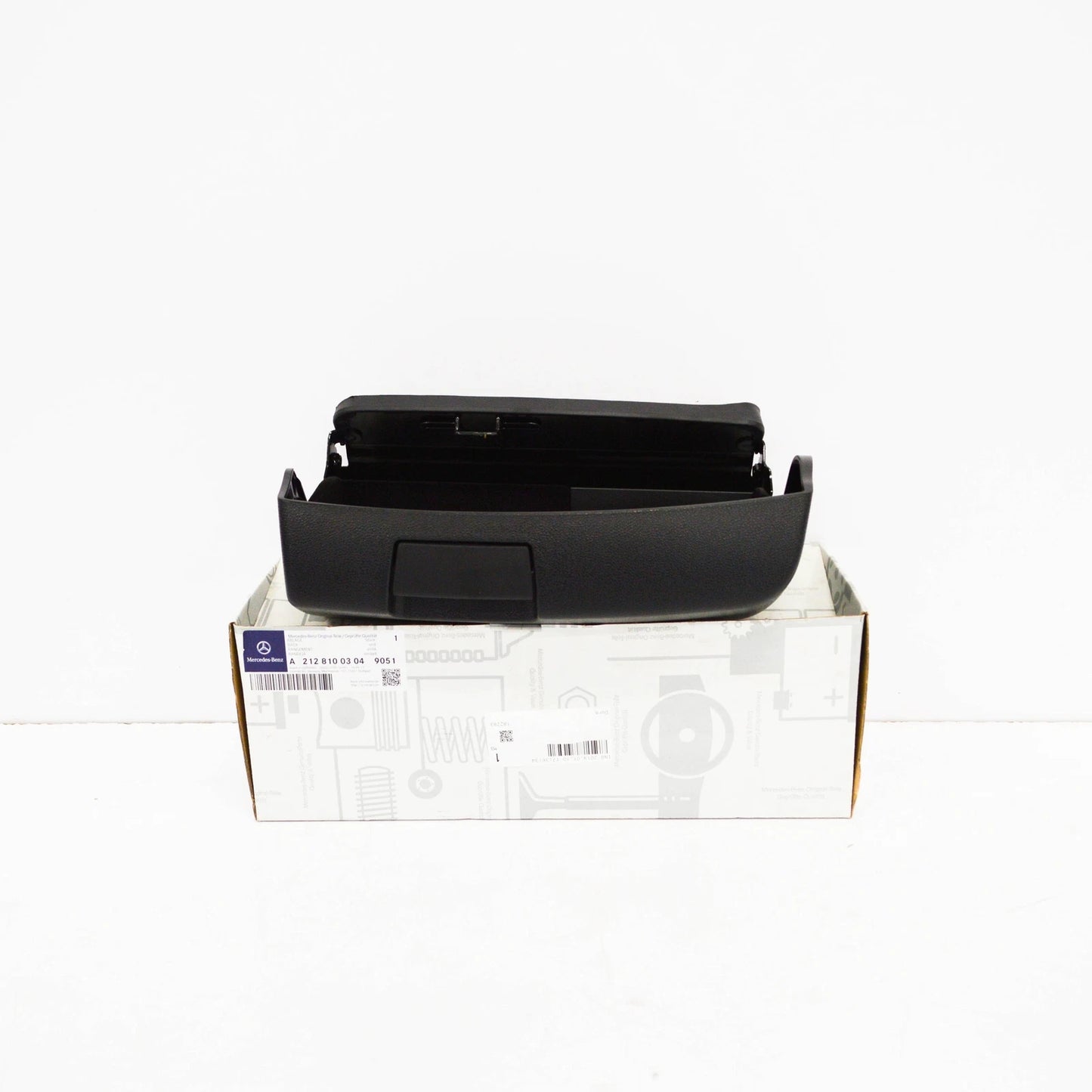 NEW MB E W212 DASH GLOVEBOX STORAGE COMPARTMENT A21281003049051 LHD