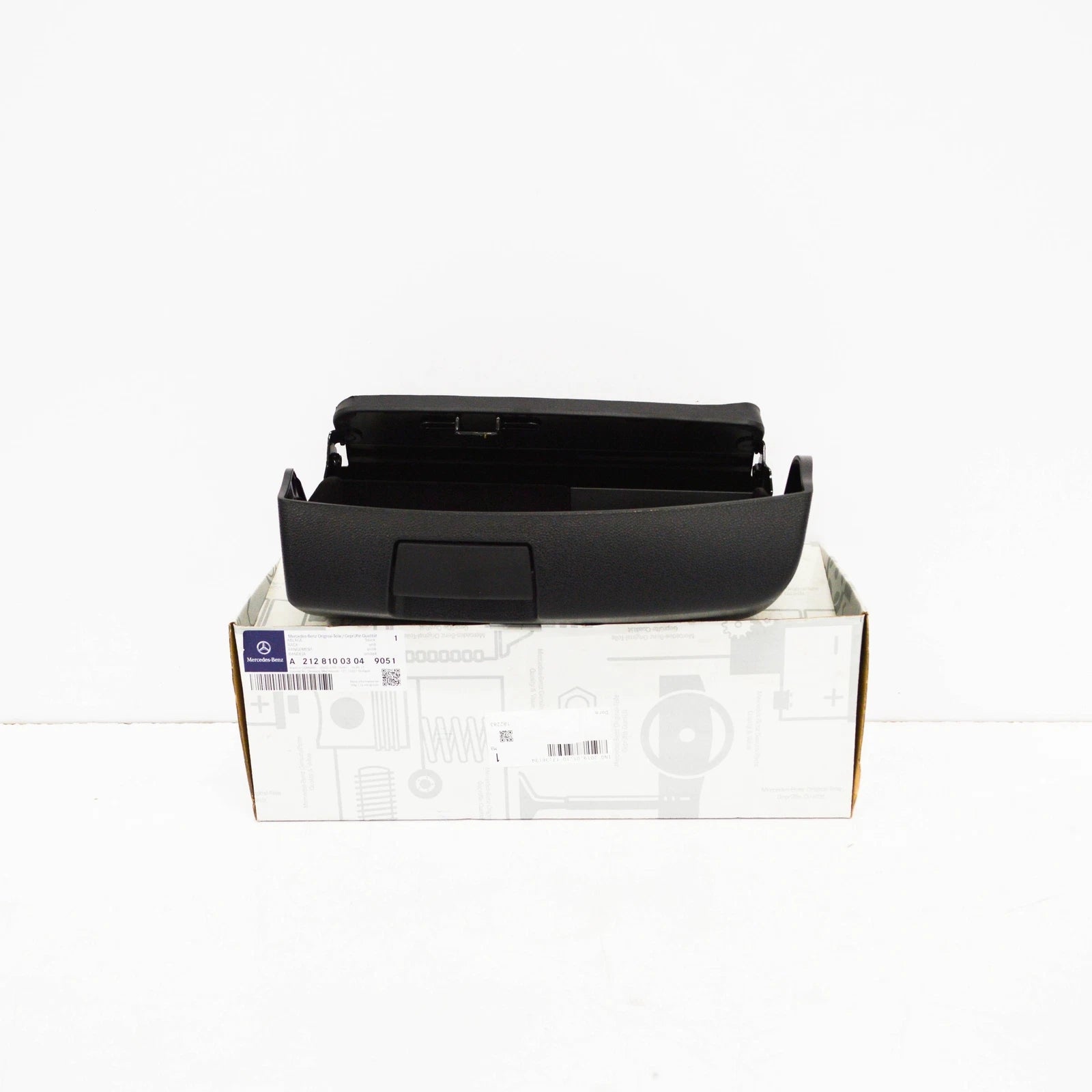 NEW MB E W212 DASH GLOVEBOX STORAGE COMPARTMENT A21281003049051 LHD
