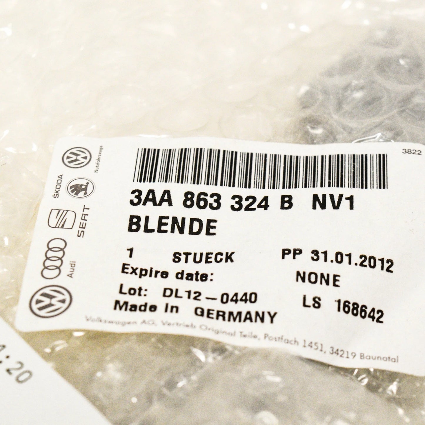 NEW VW CC TITANIUM SILVER PRINTED CENTRE CONSOLE TRIM 3AA863324BNV1 ORIGINAL