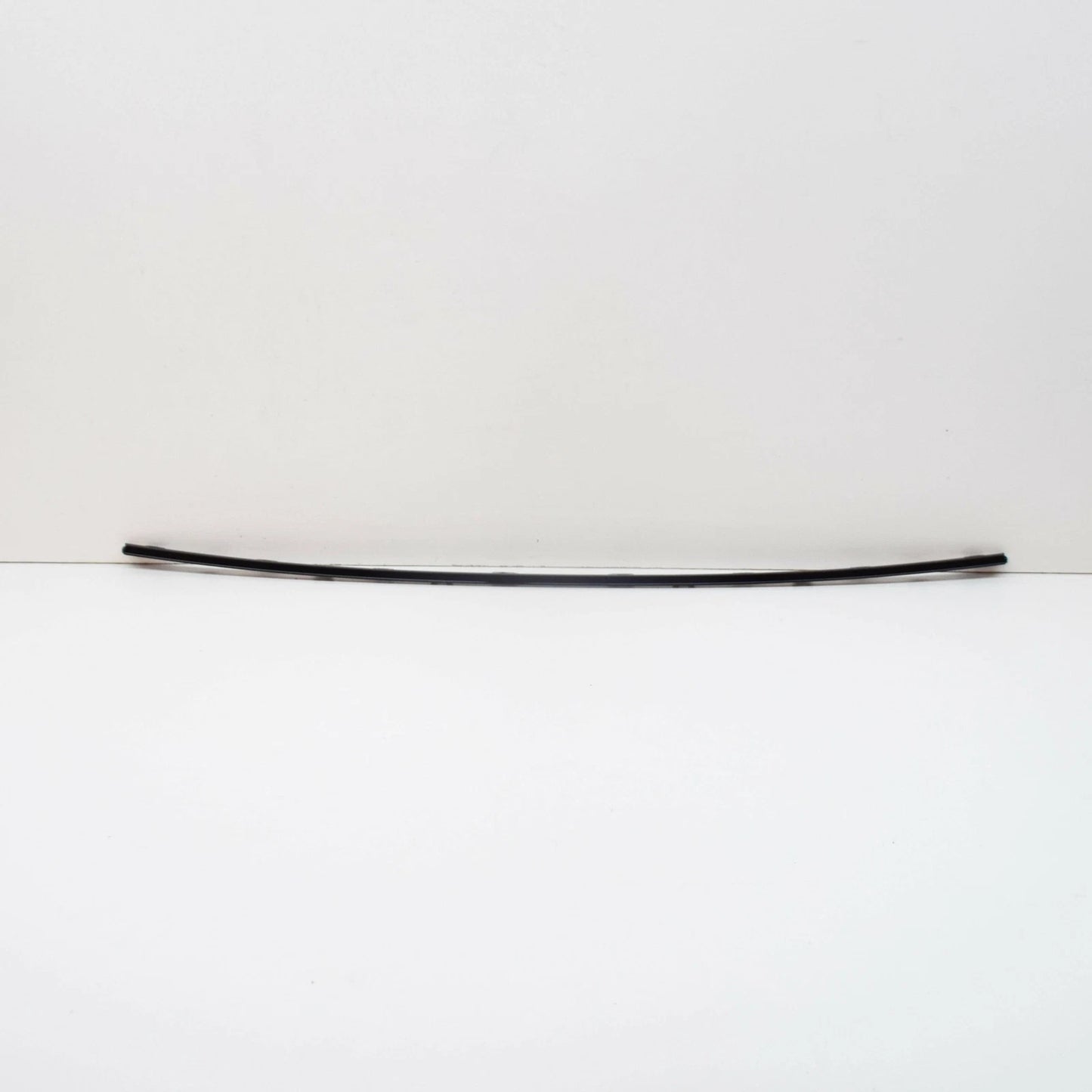 NEW VW GOLF MK7 FRONT BUMPER GRILL LOWER CENTER TRIM 5G0853765A041 ORIGINAL