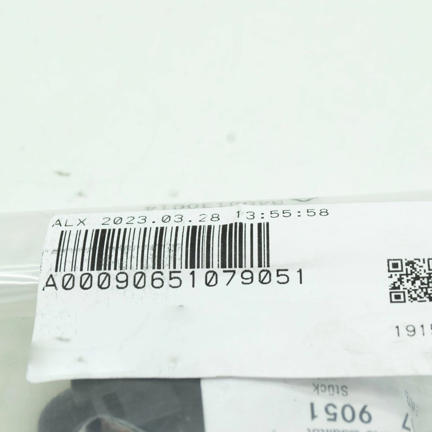 NEW MB C W205 INTERIOR INSTRUMENT PANEL LIGHTING A00090651079051 ORIGINAL