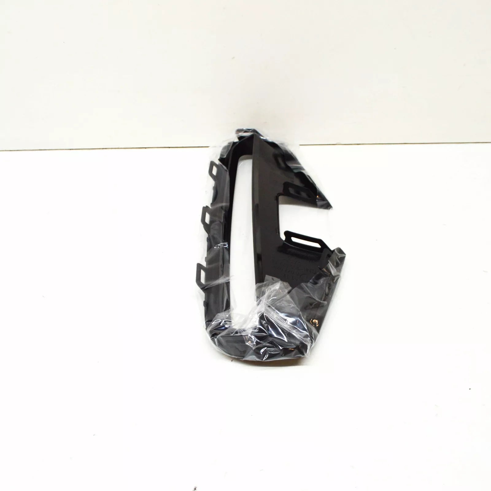NEW BMW M4 COUPE G22 G82 FRONT RIGHT BUMPER GRILLE 8077070 51118077070 ORIGINAL