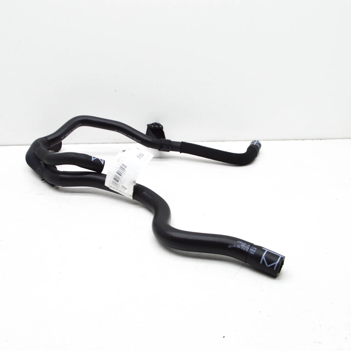 NEW VOLKSWAGEN JETTA MK4 1K5 ENGINE COOLING HOSE 3C0122101EN