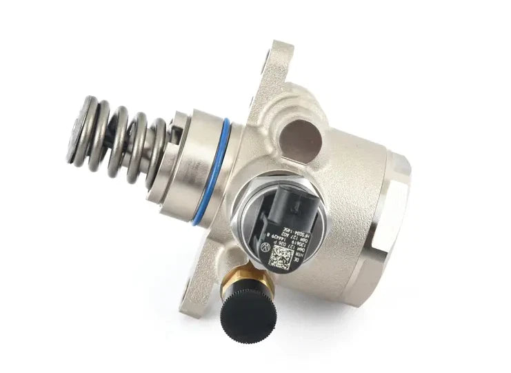 NEW AUDI A4 B9 HIGH PRESSURE FUEL PUMP 06M127026P ORIGINAL