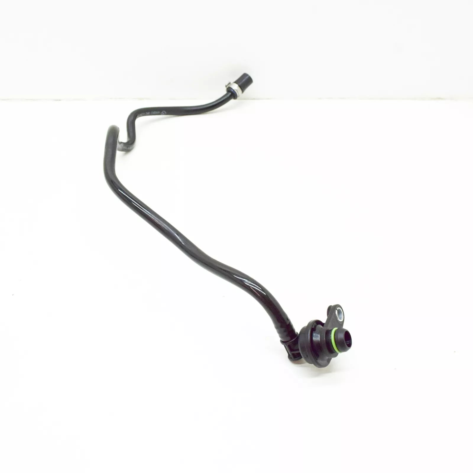 NEW MERCEDES-BENZ GLC X253 CRANKCASE VENT LINE A2740182300 ORIGINAL