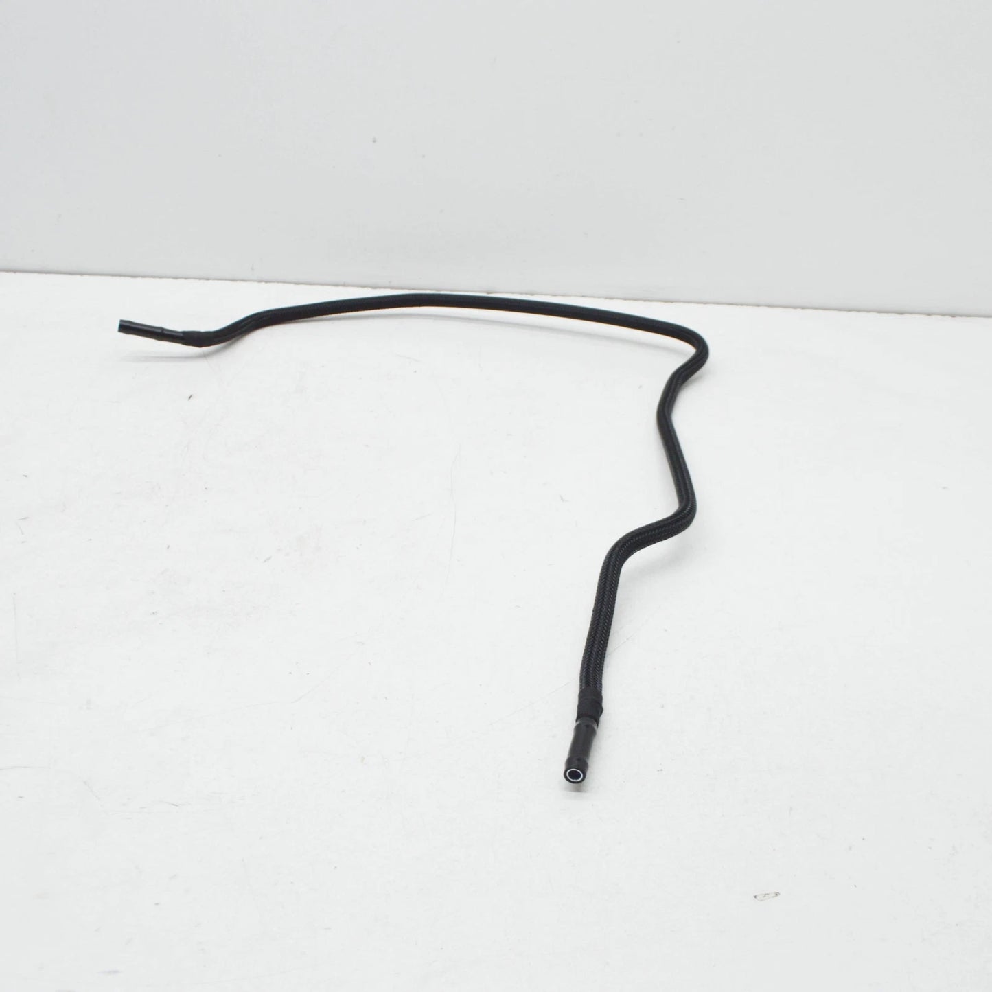 NEW BMW M5 F10 ENGINE WATER COOLANT HOSE PIPE 17122284339 ORIGINAL