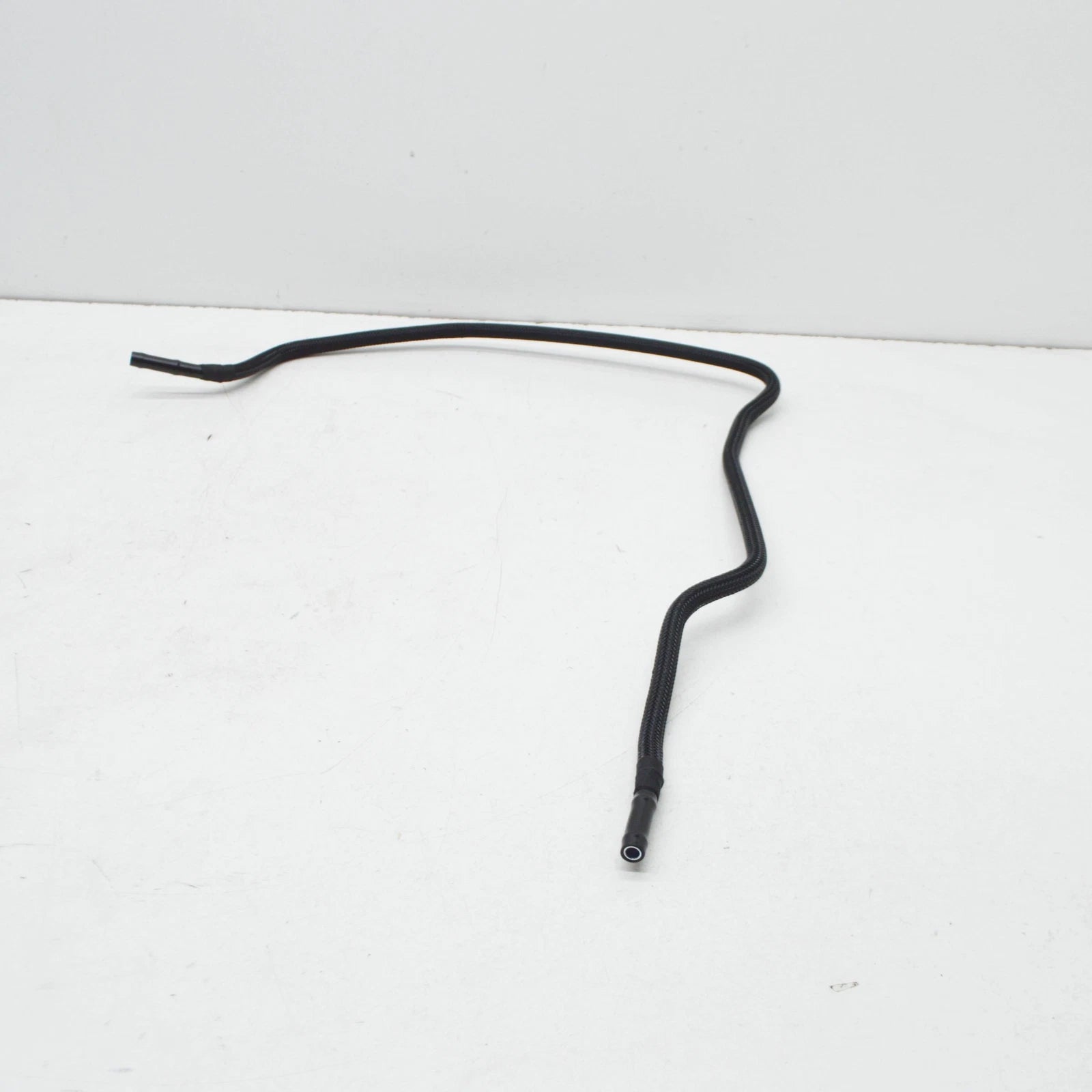 NEW BMW M5 F10 ENGINE WATER COOLANT HOSE PIPE 17122284339 ORIGINAL