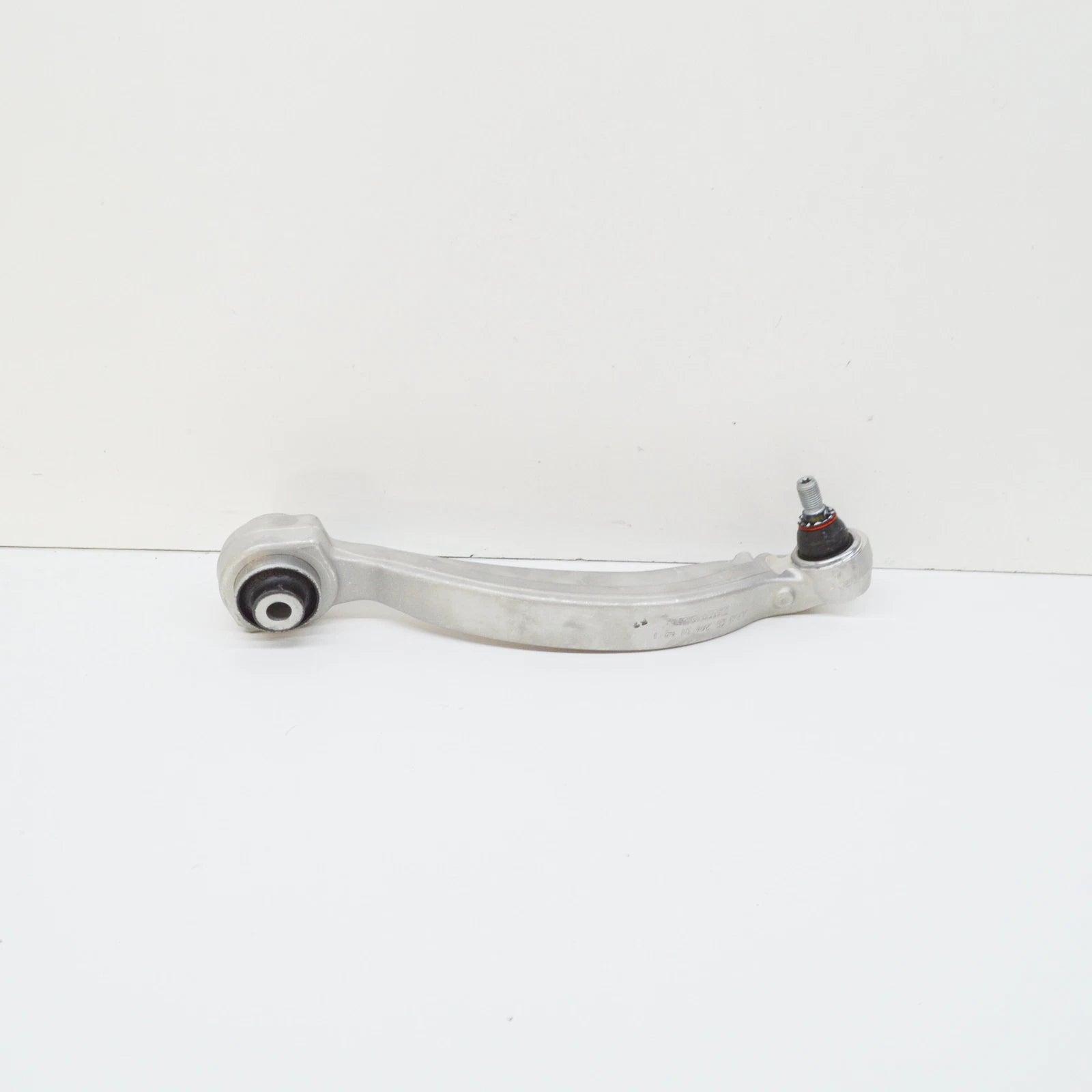 NEW MERCEDES-BENZ C W204 AMG FRONT LEFT LOWER CONTROL ARM A2043304911