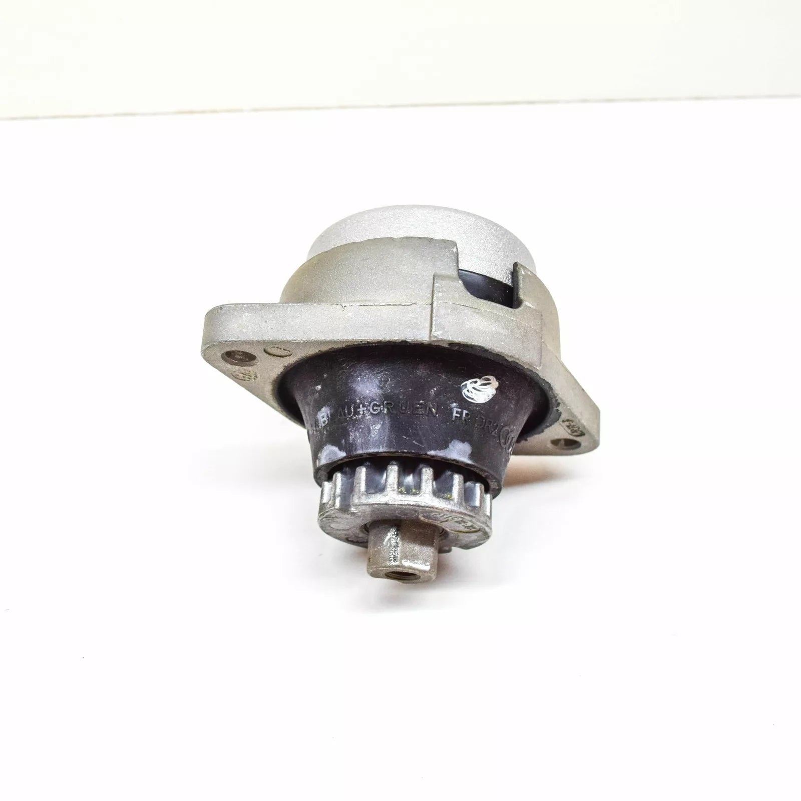 NEW AUDI A8 D3 ENGINE MOUNT RUBBER BUSH 4E0199267S ORIGINAL