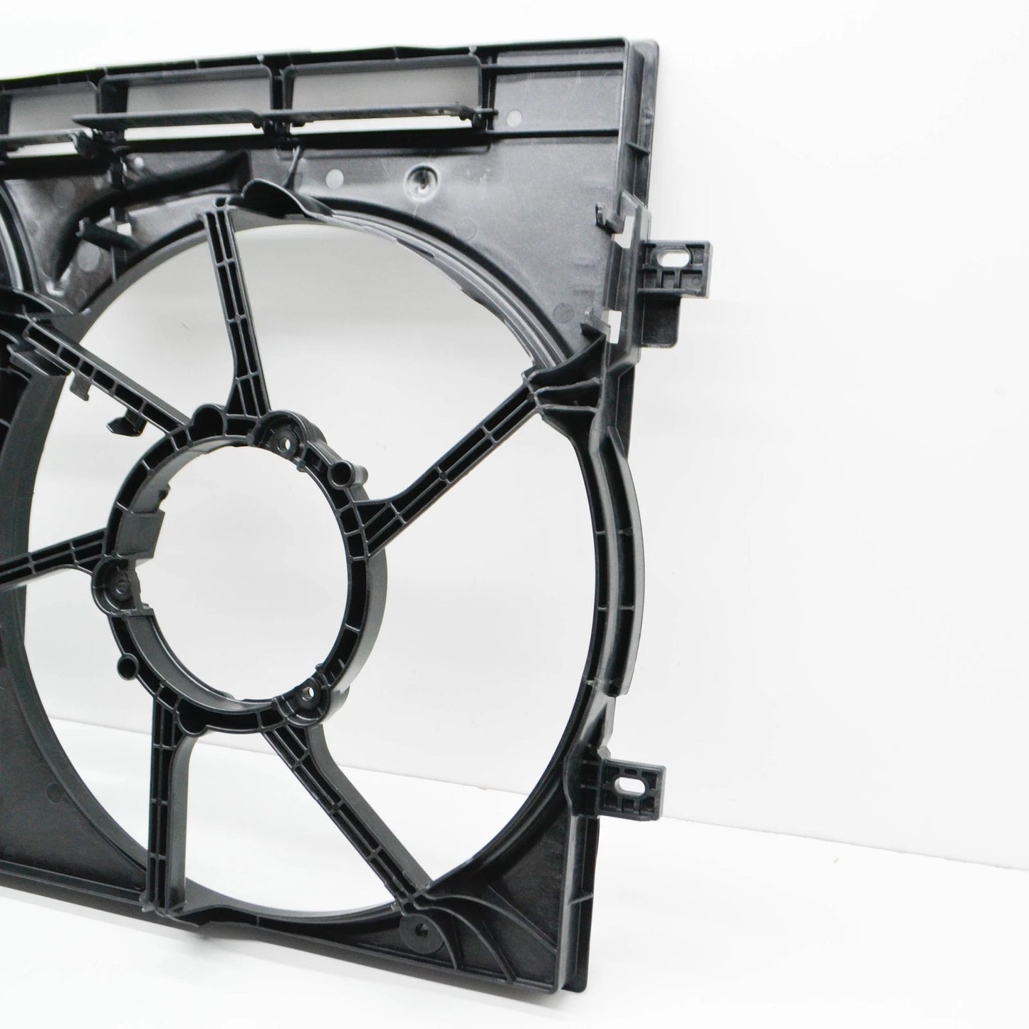 NEW VW TIGUAN ALLSPACE MK2 ENGINE TWIN FAN RING 5QN121205 ORIGINAL