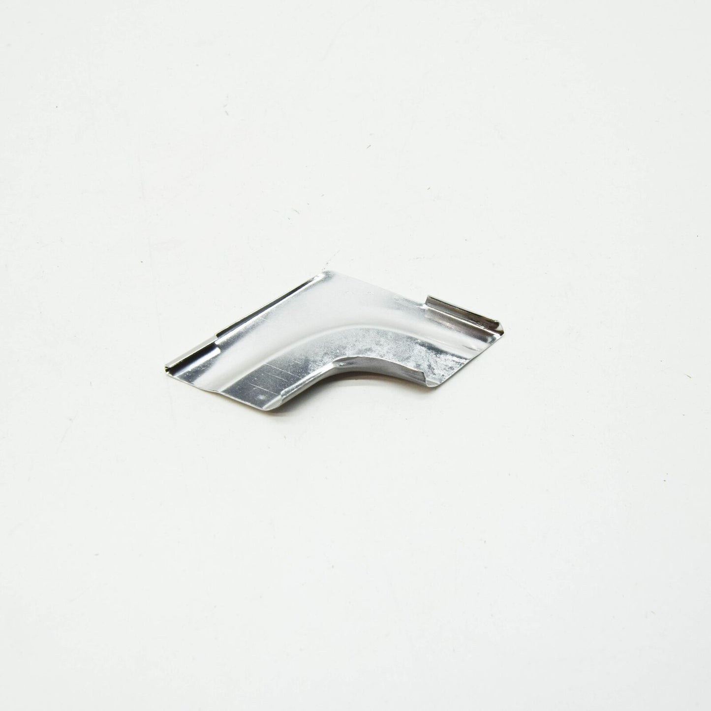 NEW MB SL R107 FRONT WINDSHIELD LEFT OUTER BOTTOM MOULDING A1076712130 ORIGINAL