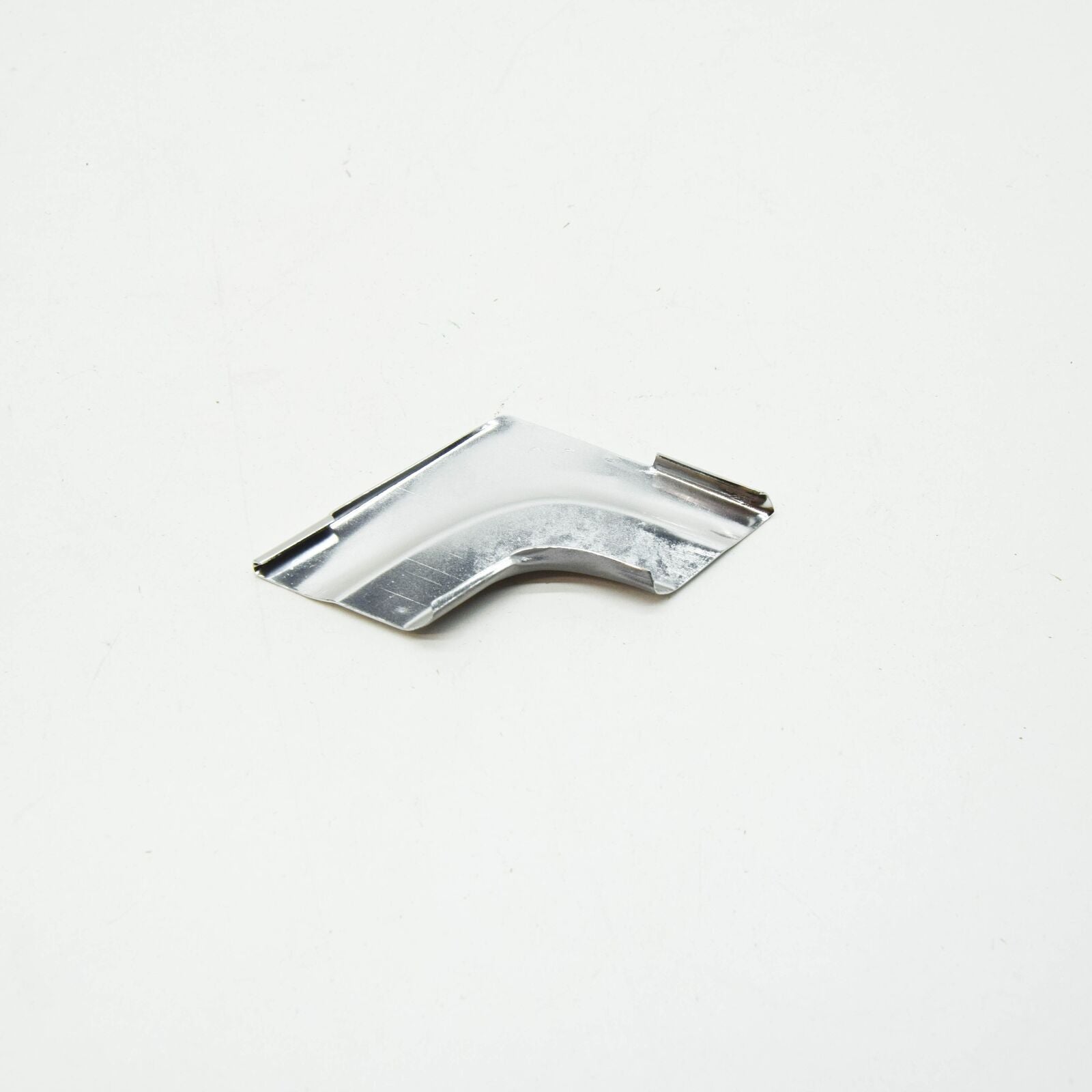 NEW MB SL R107 FRONT WINDSHIELD LEFT OUTER BOTTOM MOULDING A1076712130 ORIGINAL