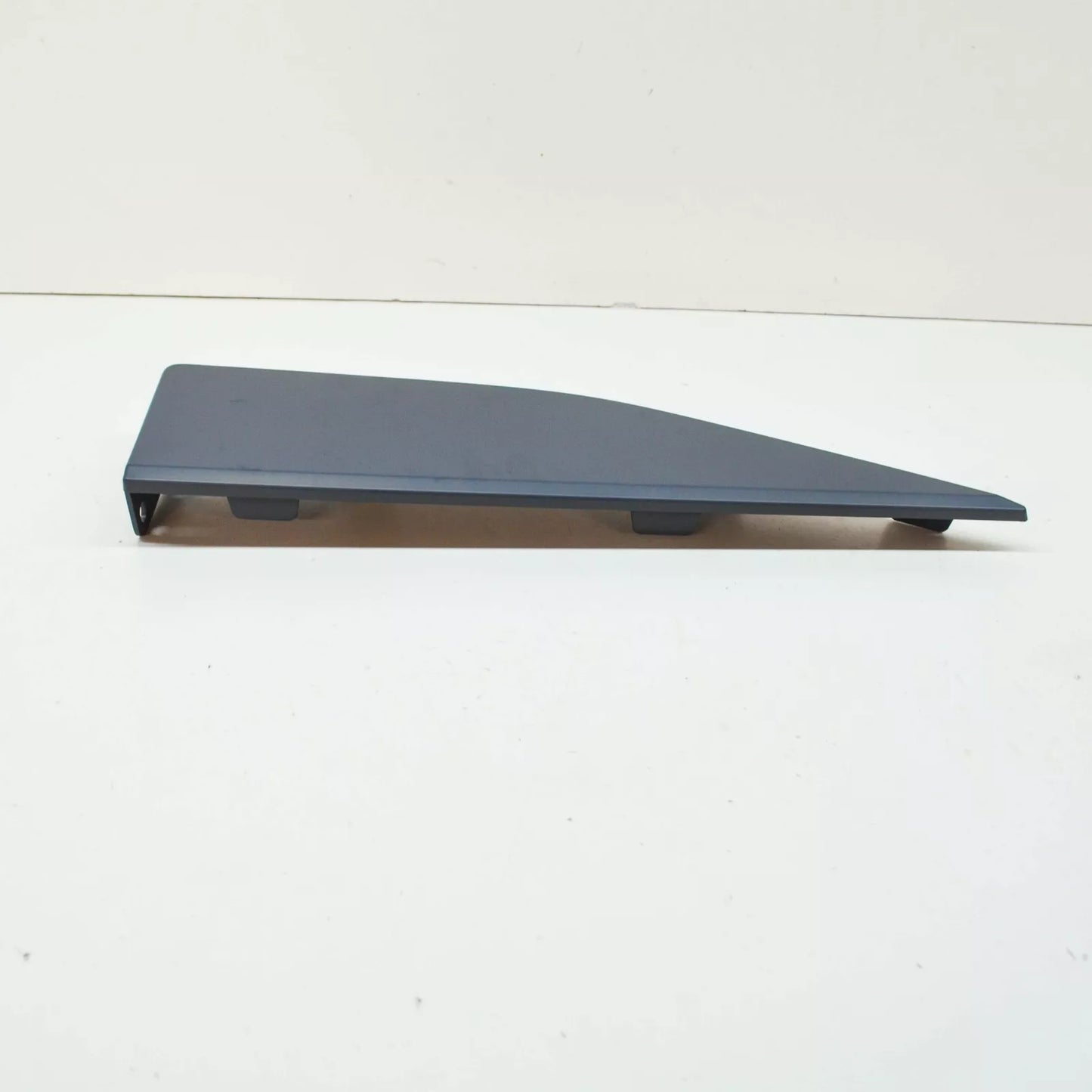 NEW BMW I3 I01 FRONT RIGHT SILL TRIM PRIMED 51777369630 ORIGINAL