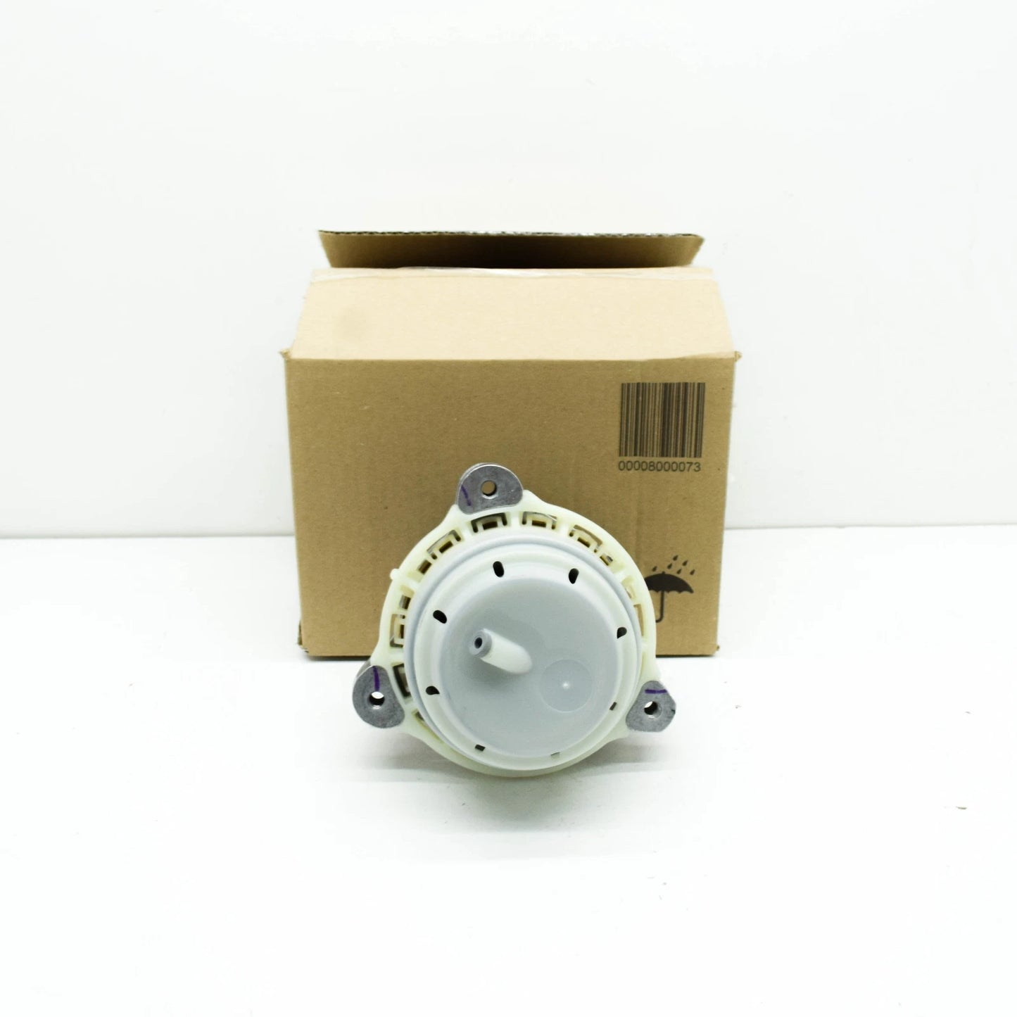 NEW BMW 5 G30 RIGHT SIDE ENGINE MOUNT 22116860486 ORIGINAL