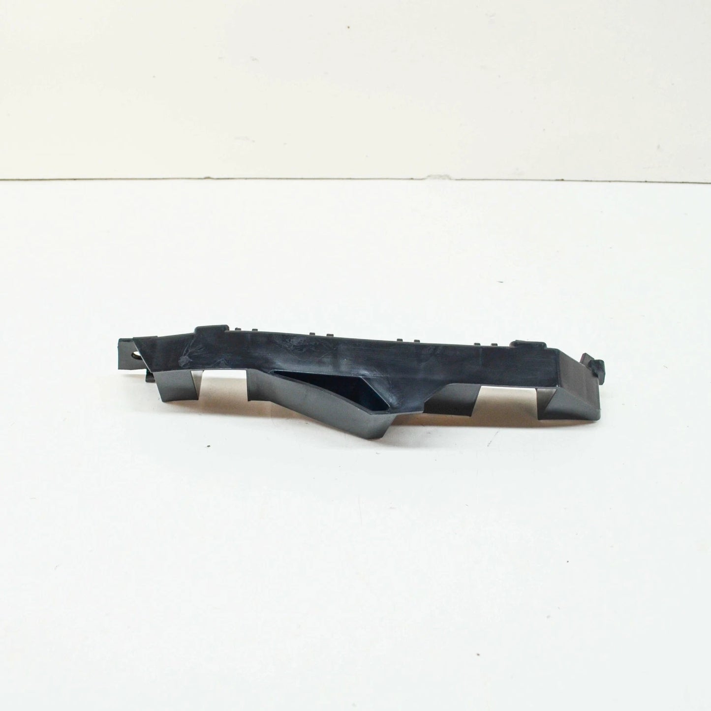 NEW VOLKSWAGEN TRANSPORTER T6 FRONT LEFT BUMPER BRACKET GUIDE 7LA807183A