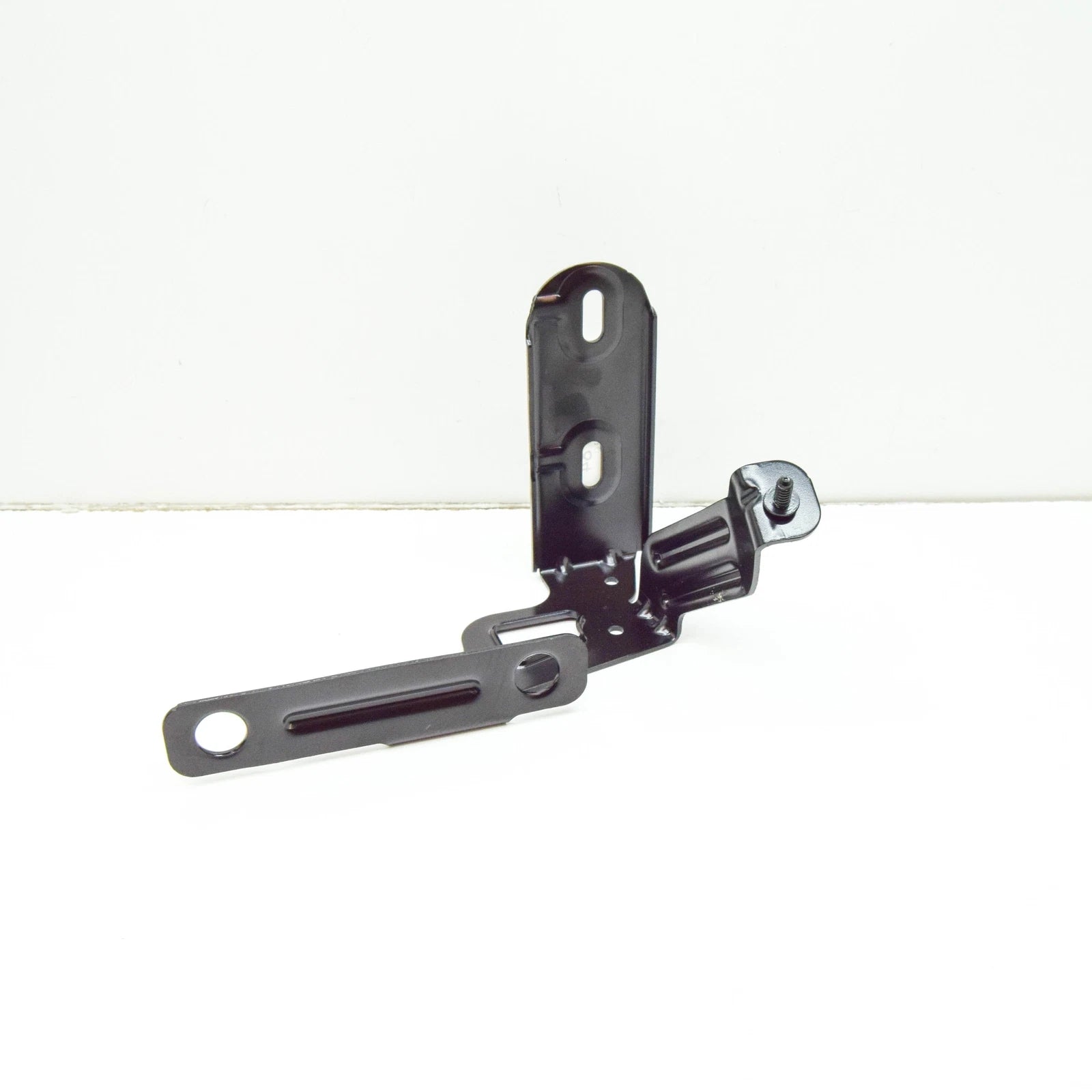 NEW MERCEDES-BENZ S W223 COOLING RADIATOR LEFT HOLDER A2235043300 ORIGINAL