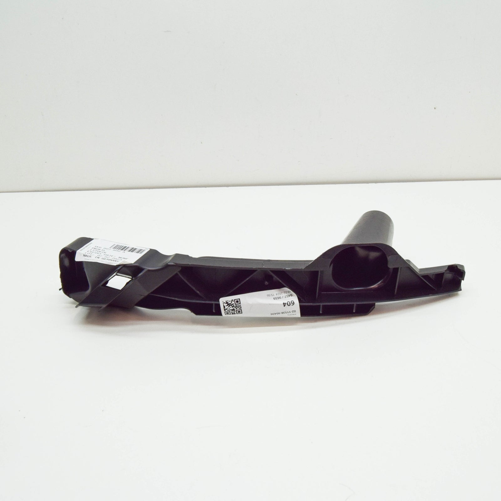 NEW VOLKSWAGEN GOLF MK5 FRONT RIGHT BUMPER GUIDE PROFILE 1K0807890A ORIGINAL