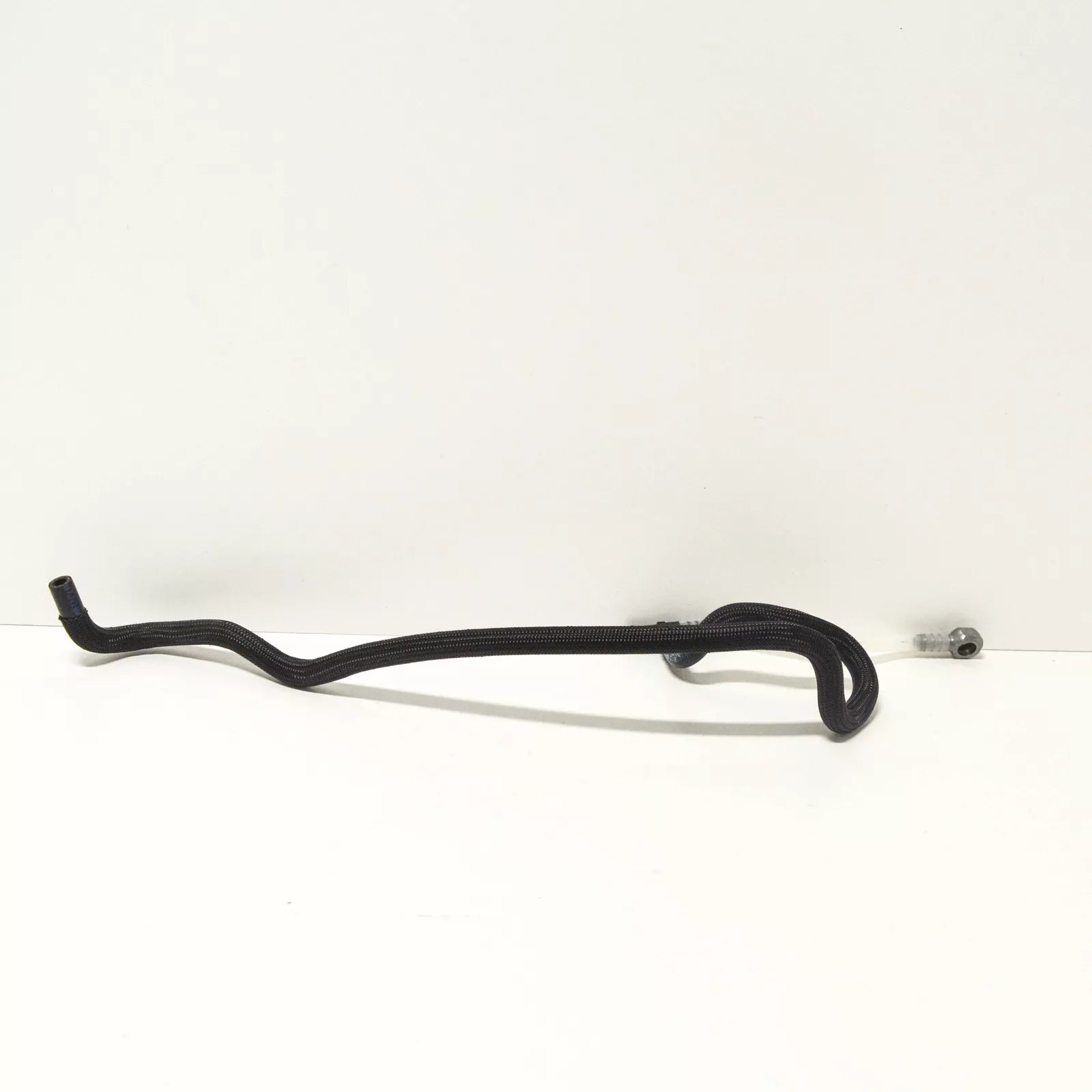 NEW BMW 3 E90 FUEL SUPPLY RETURN LINE 13537789816 7789816 ORIGINAL