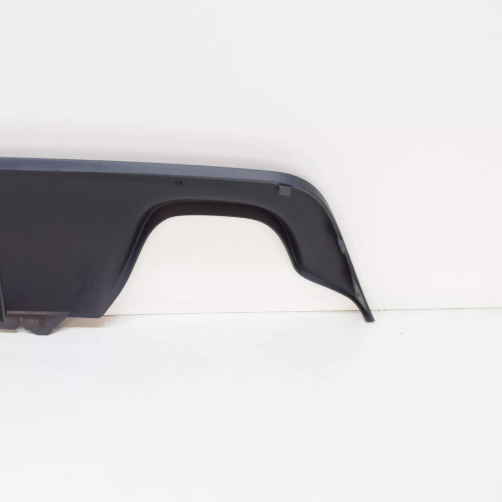 NEW BMW 5 E60 M SPORT REAR BUMPER DIFFUSER 51127897216 ORIGINAL