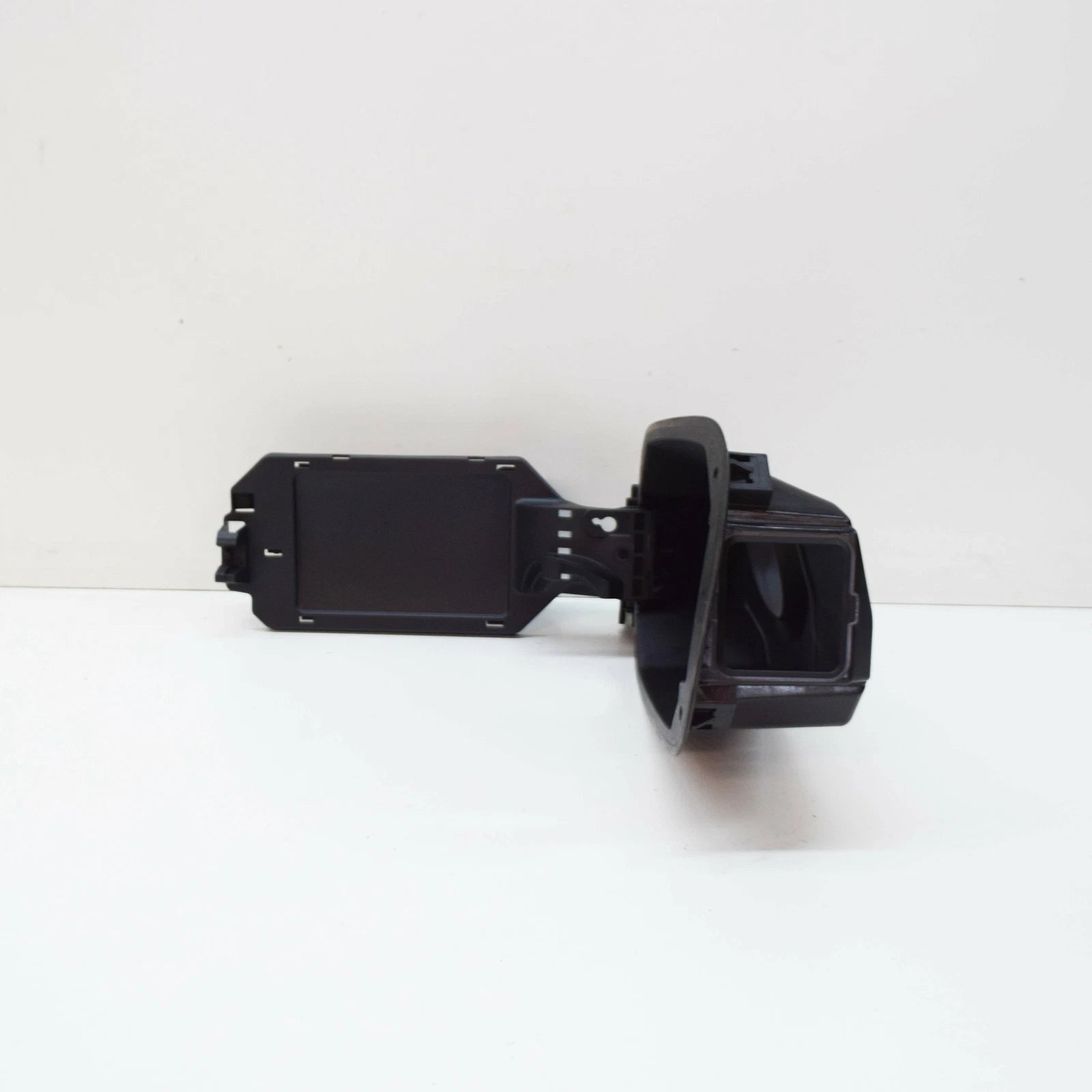 NEW MERCEDES-BENZ GLC C253 REAR FUEL FILLER RECESS A2536305602