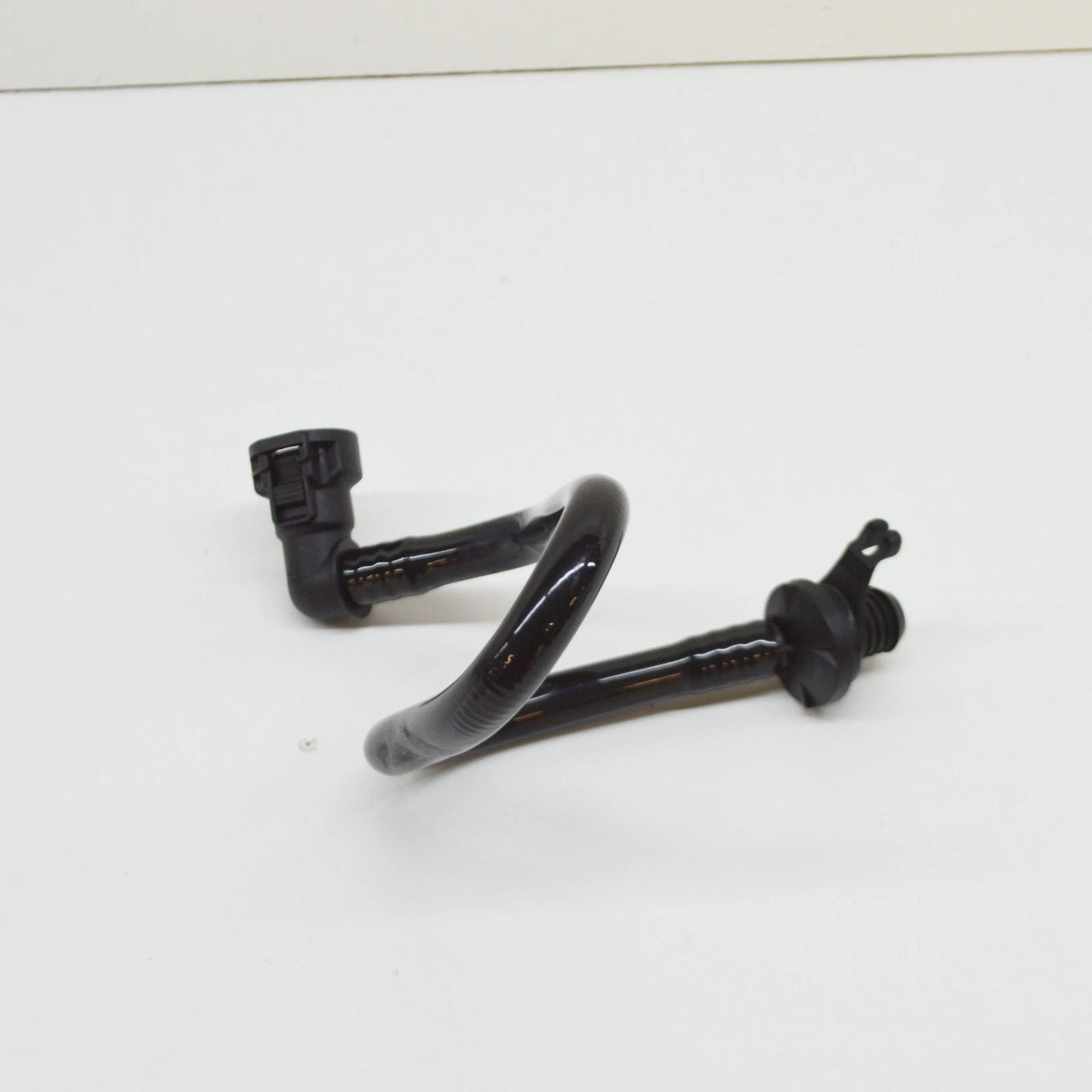 NEW VW JETTA MK6 16 VACUUM PIPE WITH NON-RETURN VALVE 1K0612041JP