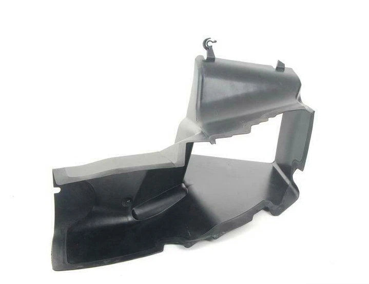 NEW VOLKSWAGEN PASSAT B6 RADIATOR SUPPORT AIR GUIDE 3C0121333