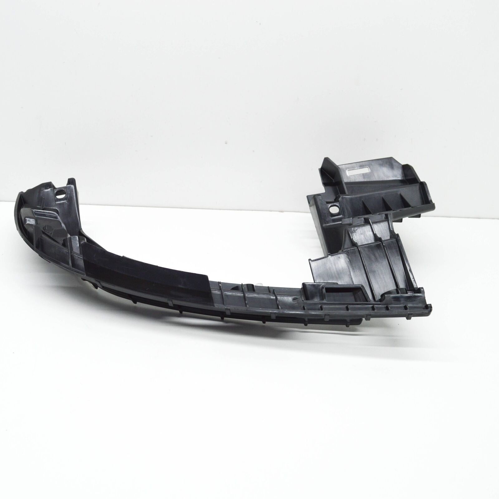 NEW AUDI A4 AVANT B9 REAR LEFT BUMPER BRACKET 8W0807347A ORIGINAL