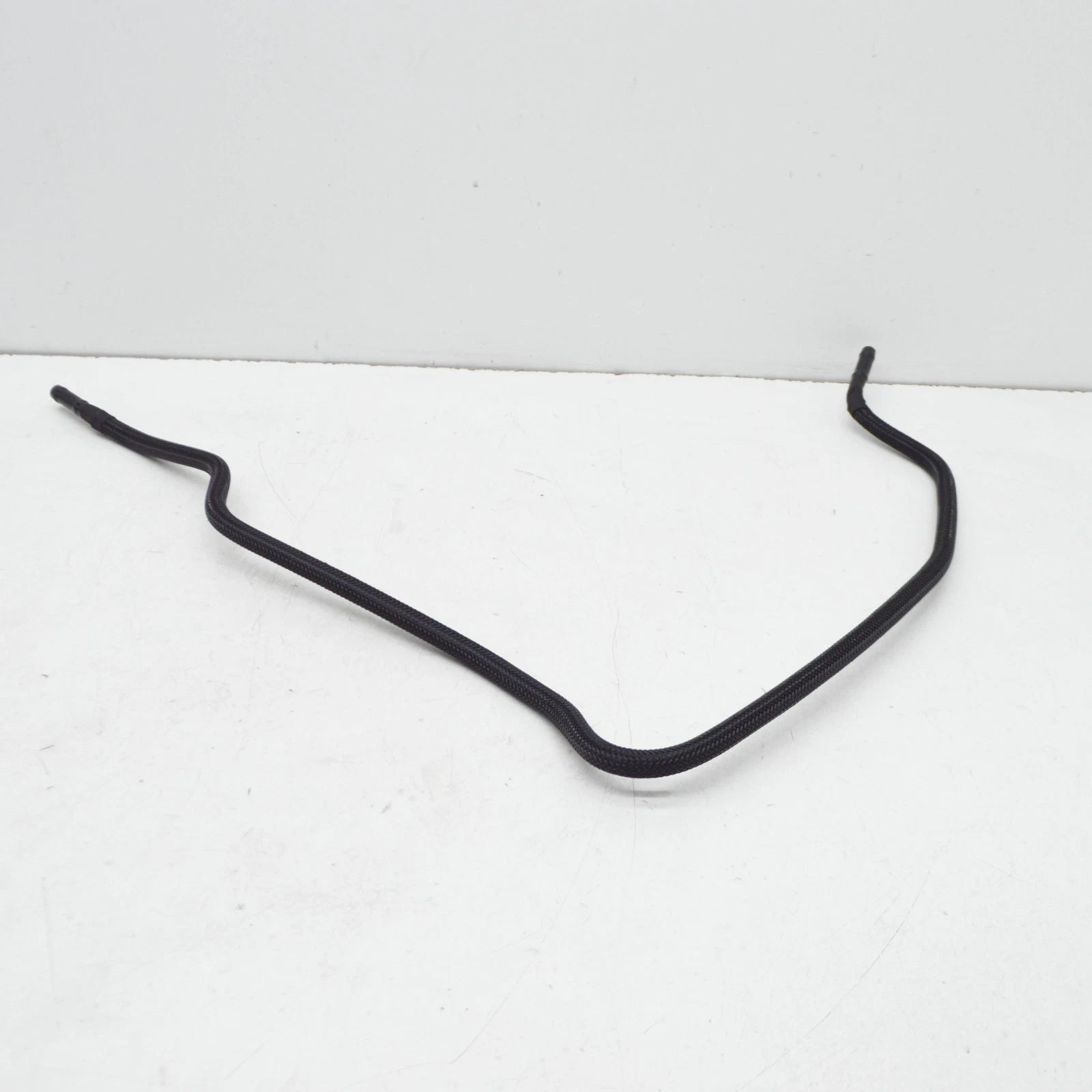 NEW BMW M5 F10 ENGINE WATER COOLANT HOSE PIPE 17122284339 ORIGINAL