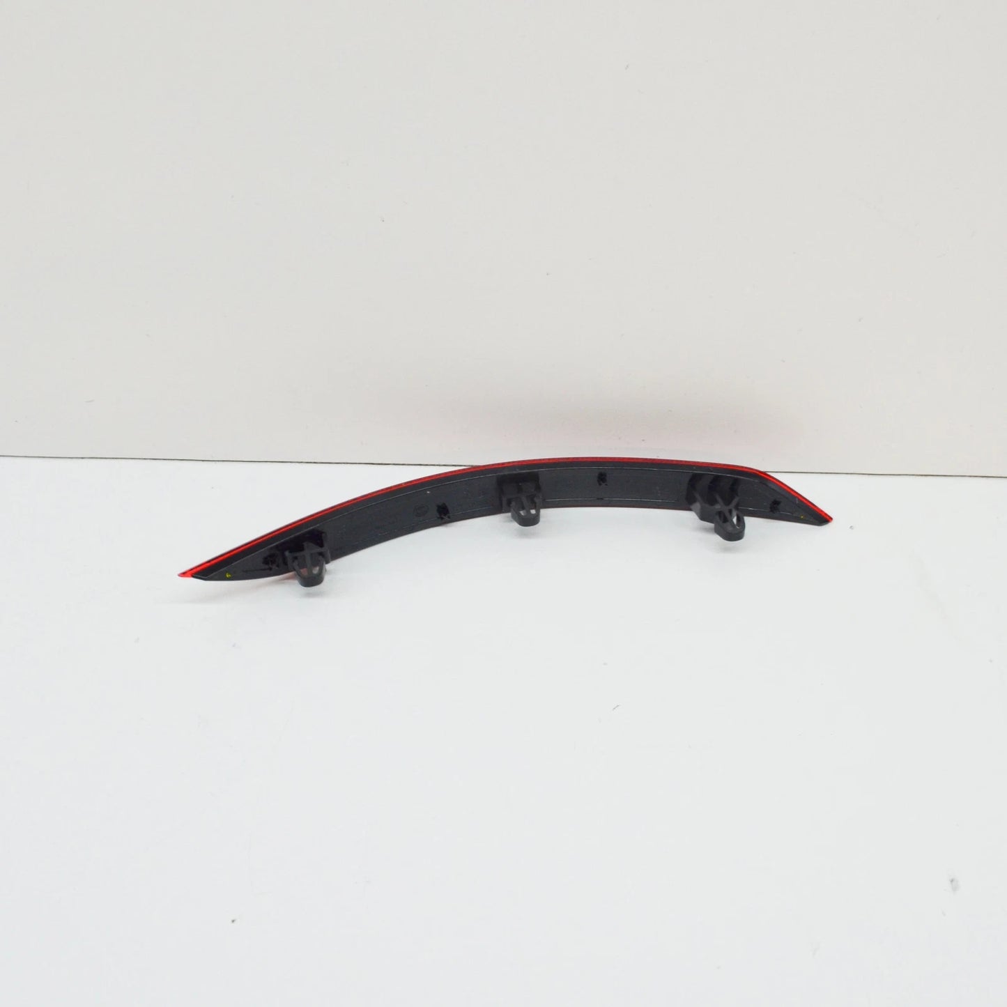 NEW VOLKSWAGEN GOLF MK7 REAR BUMPER LEFT SIDE REFLECTOR 5G9945105B